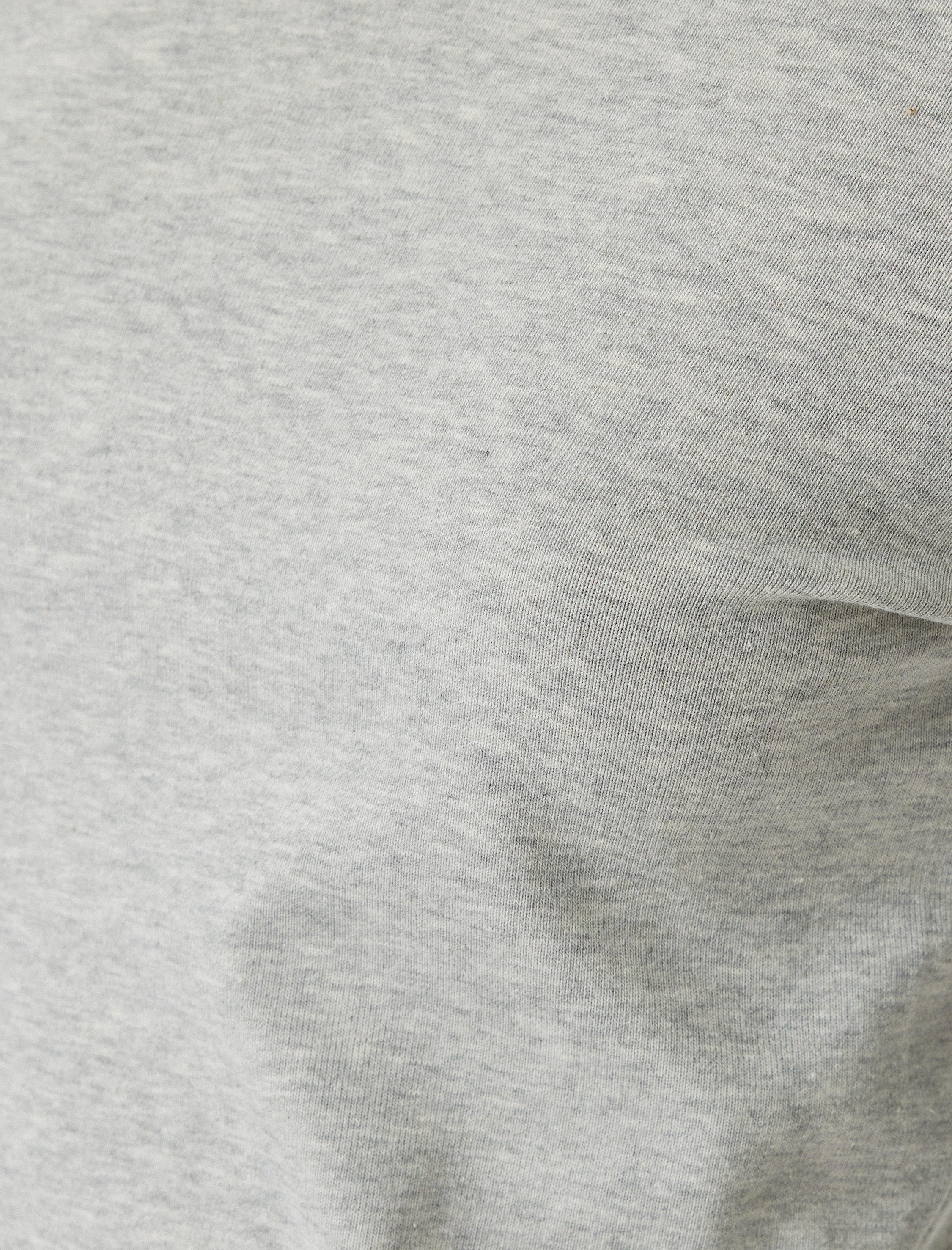   Madonna Yaka Omzu Açık Uzun Kollu Biyeli Crop Tişört