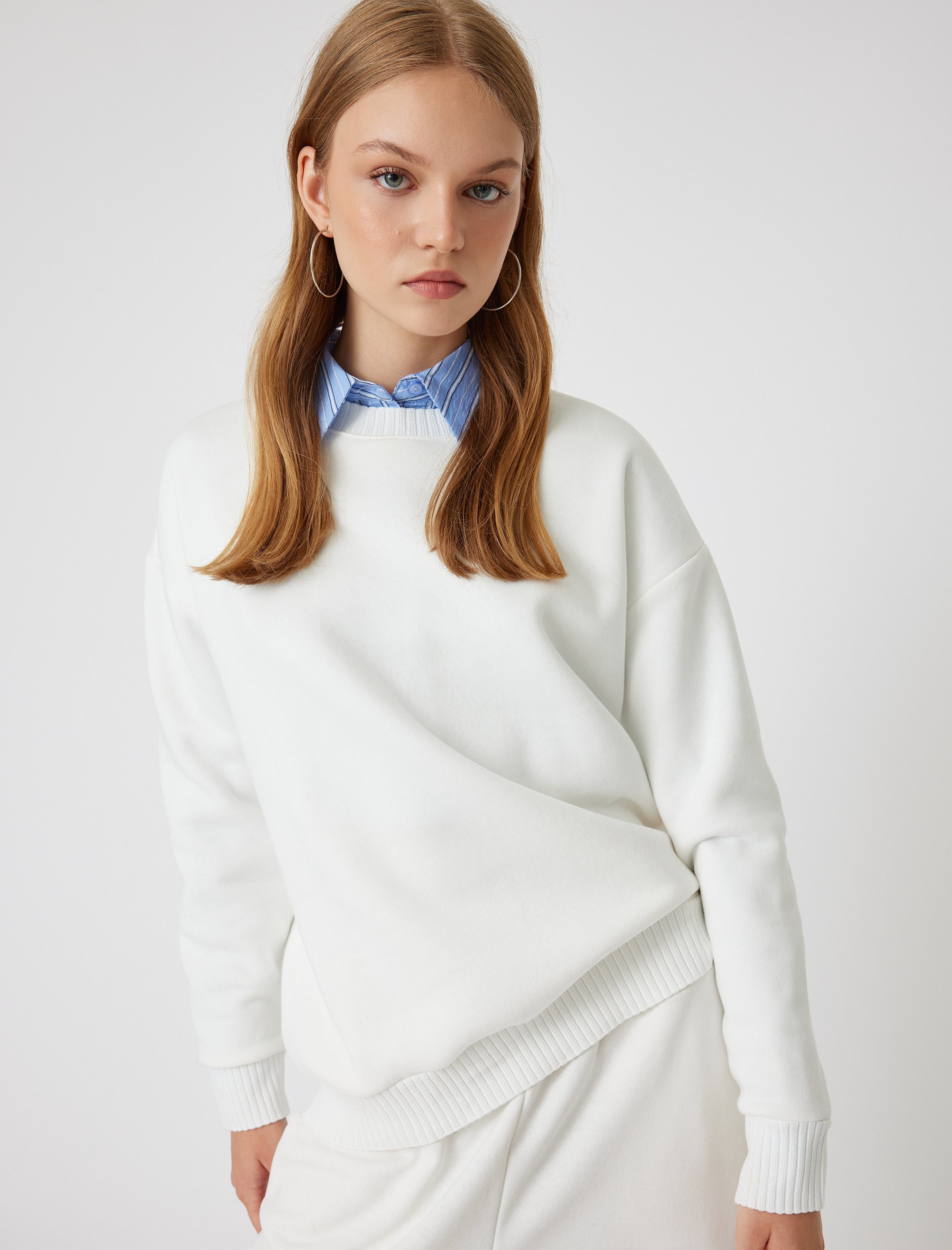   Şardonlu Basic Oversize Sweatshirt Uzun Kollu Bisiklet Yaka