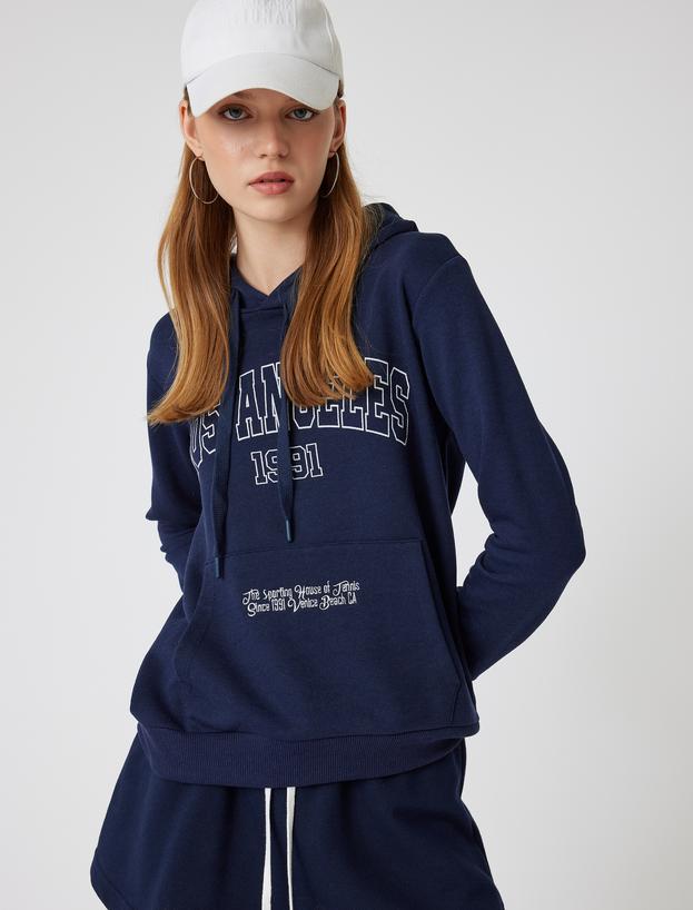 Oversize Sweatshirt Kapüşonlu Kolej Baskılı Kanguru Cepli_1