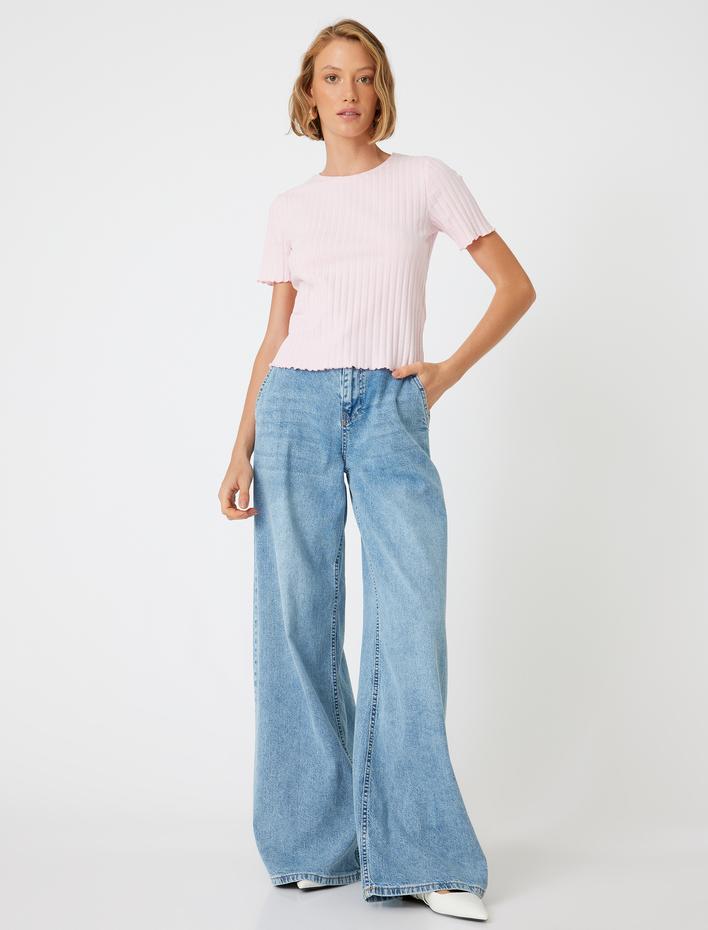  Kaşkorse Bisiklet Yaka Pamuklu Slim Fit Kısa Kollu Tişört