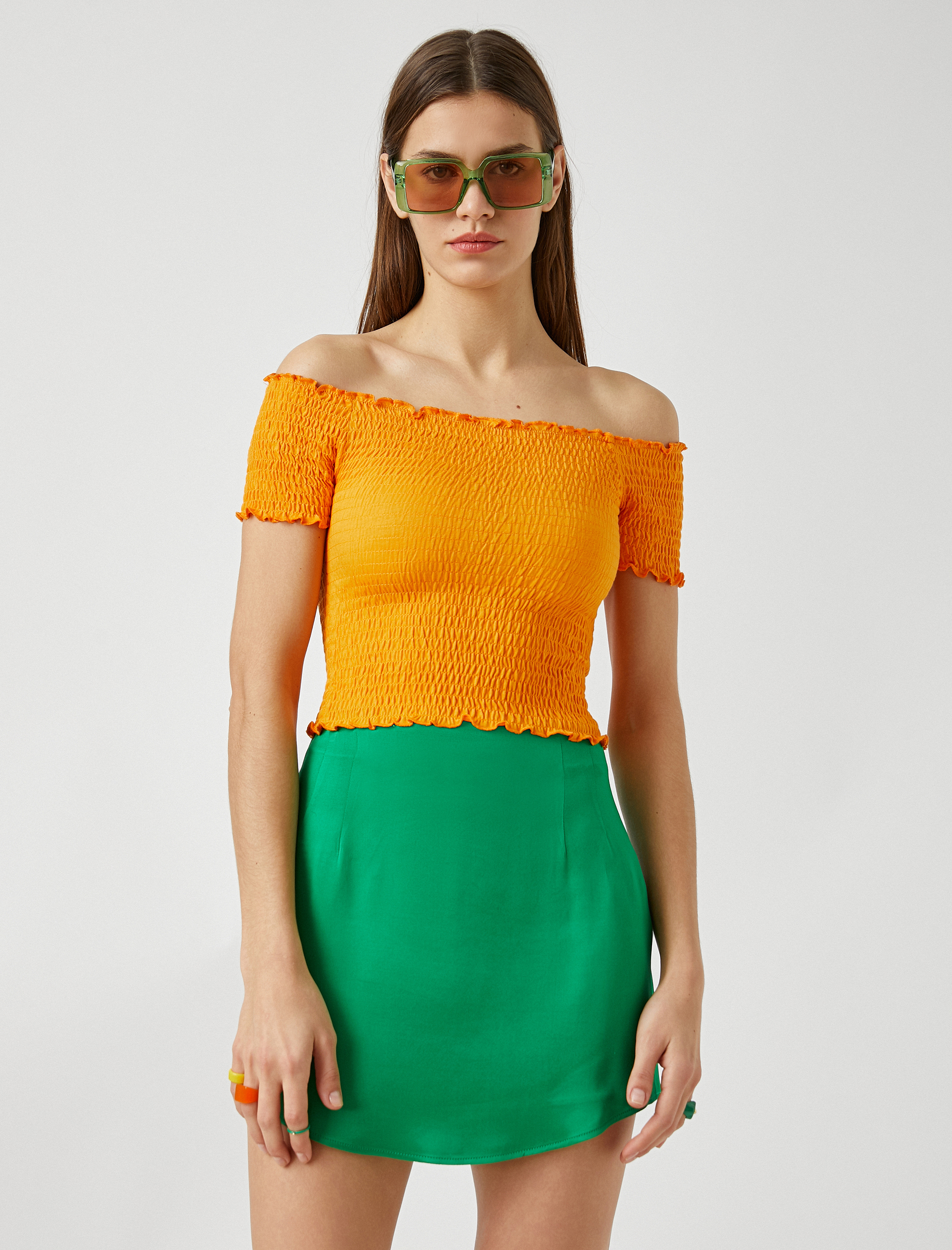   Kısa Kollu Kayık Yaka Gipeli Tişört