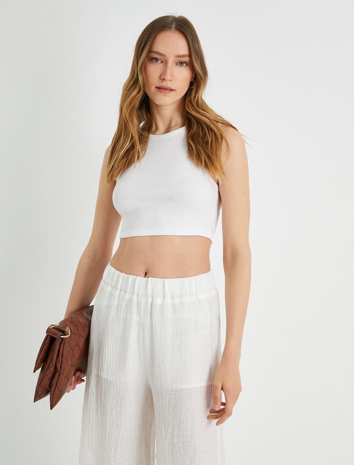  Basic Crop Atlet Halter Yaka Pamuklu