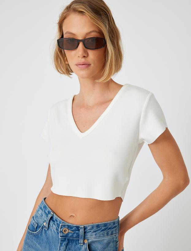 Crop Viskon Tişört V Yaka Kısa Kollu Slim Fit_1