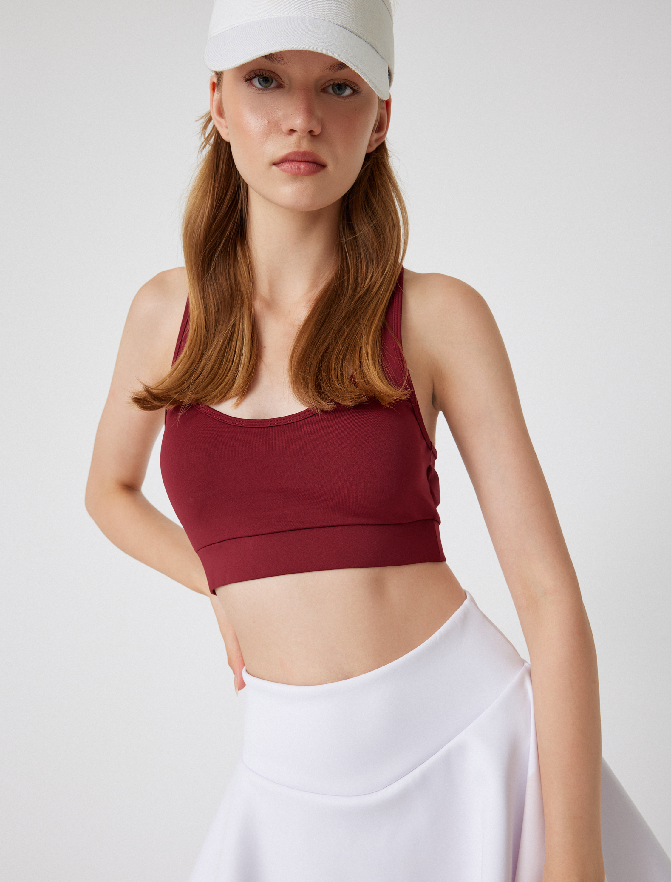   U Yaka Slim Fit Kaplı Sporcu Sütyeni