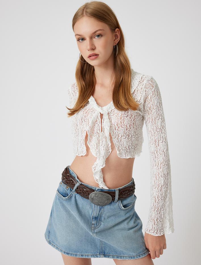  Dantelli Crop Bluz Bağlama Detaylı İspanyol Kollu Fırfırlı V Yaka
