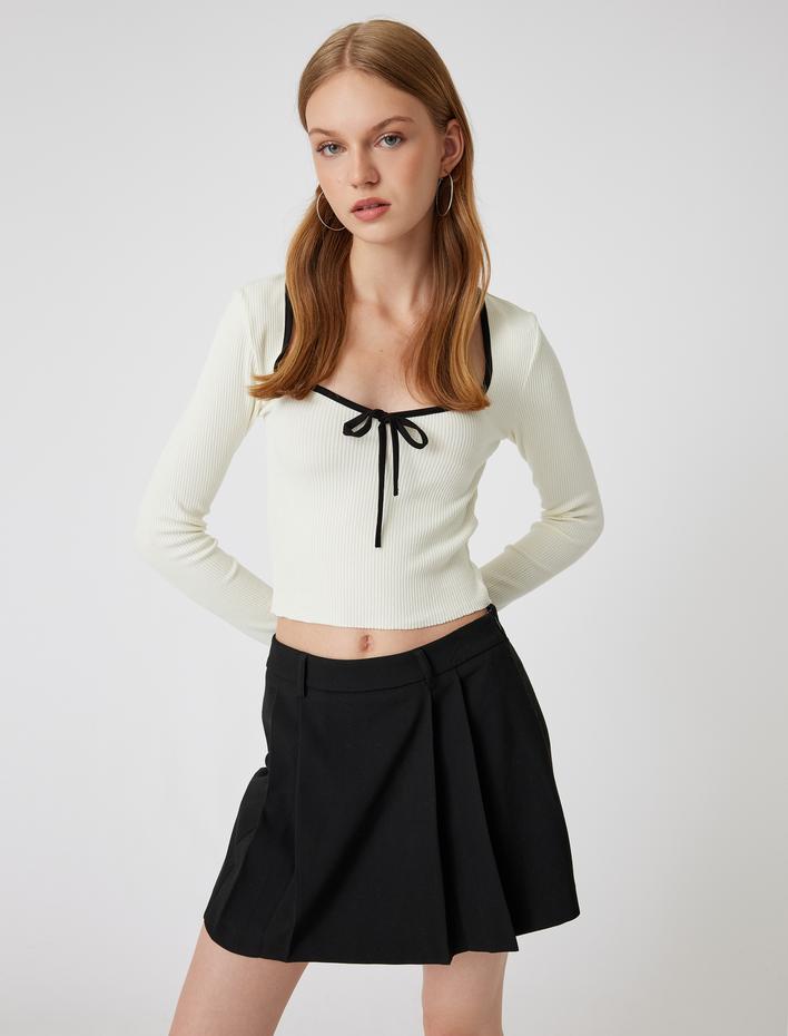  Uzun Kollu Bluz Fiyonk Detaylı Kalp Yaka Biyeli Fitilli Slim Fit