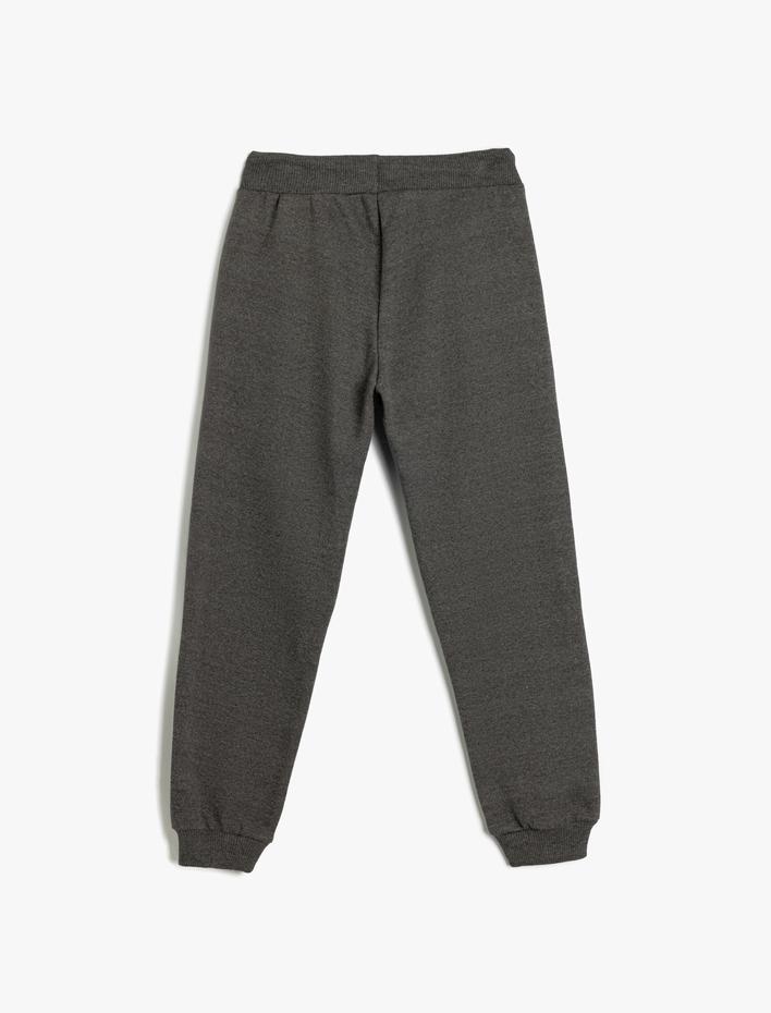 Erkek Çocuk Jogger Eşofman Altı Kolej Baskılı Beli Bağlamalı Cepli