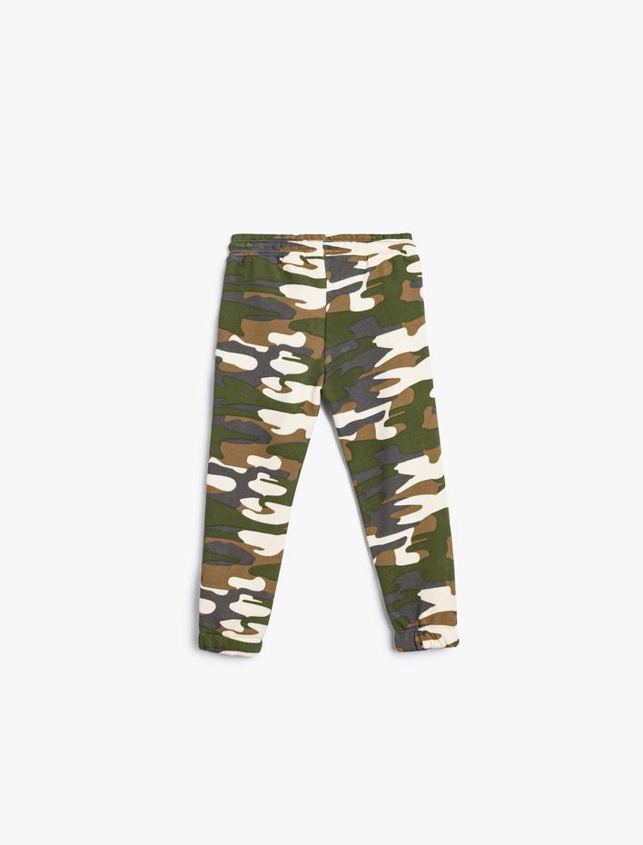 Erkek Çocuk Jogger Eşofman Altı Kamuflaj Desenli Beli Bağlamalı Cepli Şardonlu