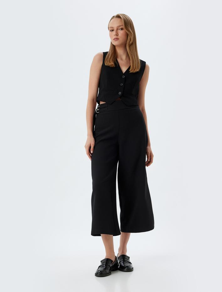  Kısa Bol Paça Kumaş Pantolon Yüksek Bel Aksesuar Detaylı