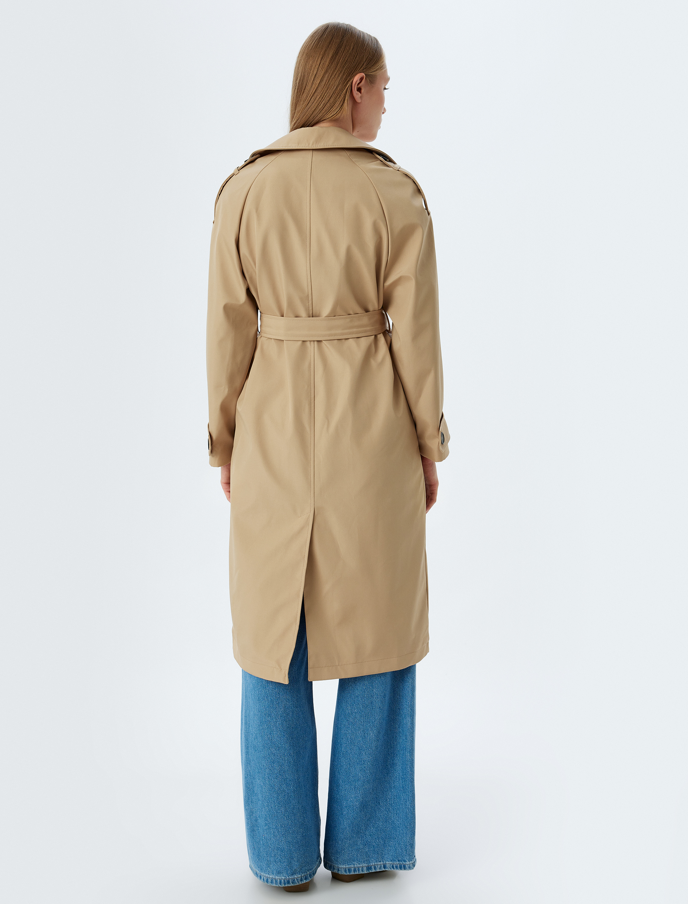 Kruvaze Düğmeli Kuşak Detaylı Cepli Uzun Oversize Trençkot