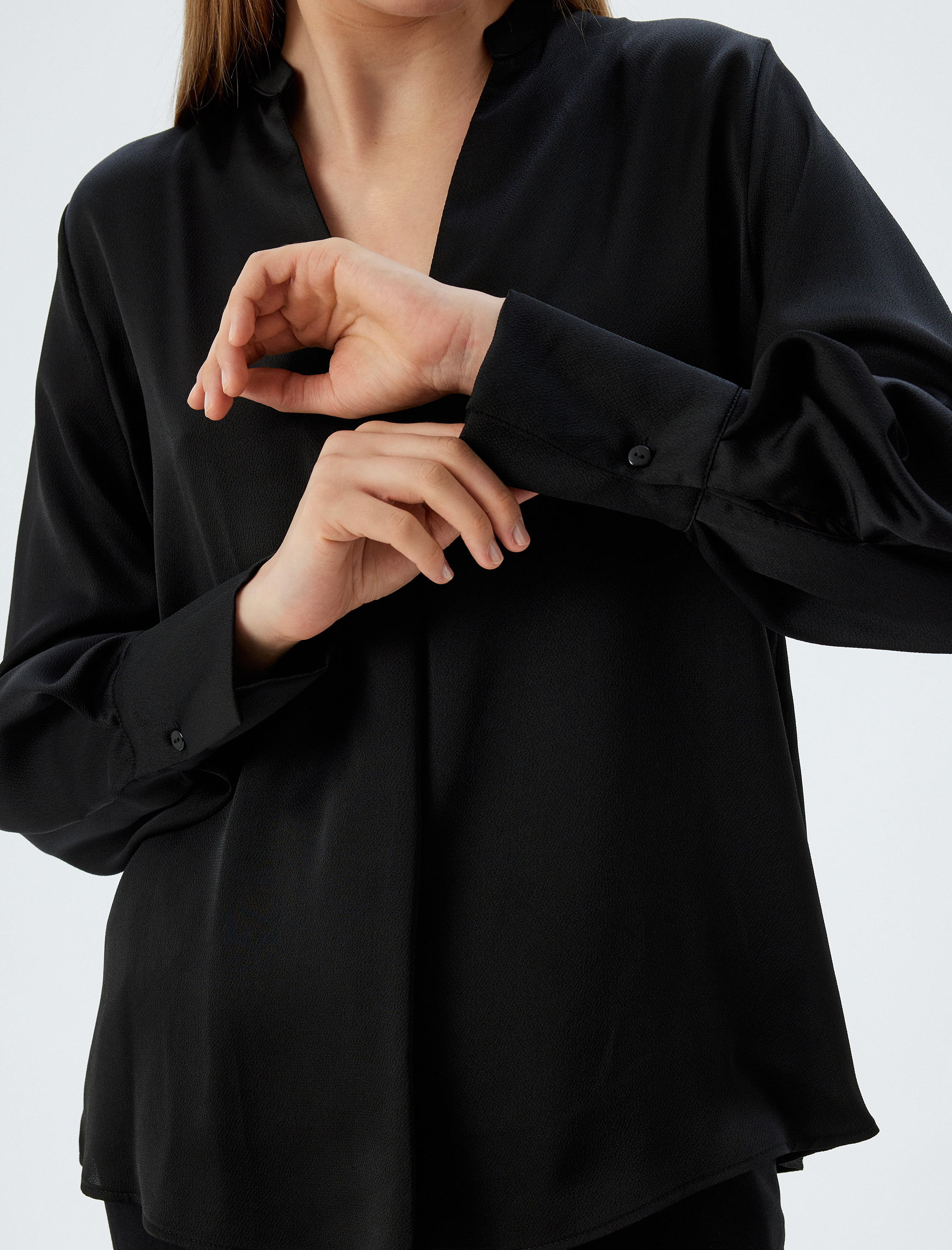 V Yaka Bluz Uzun Kollu Regular Fit