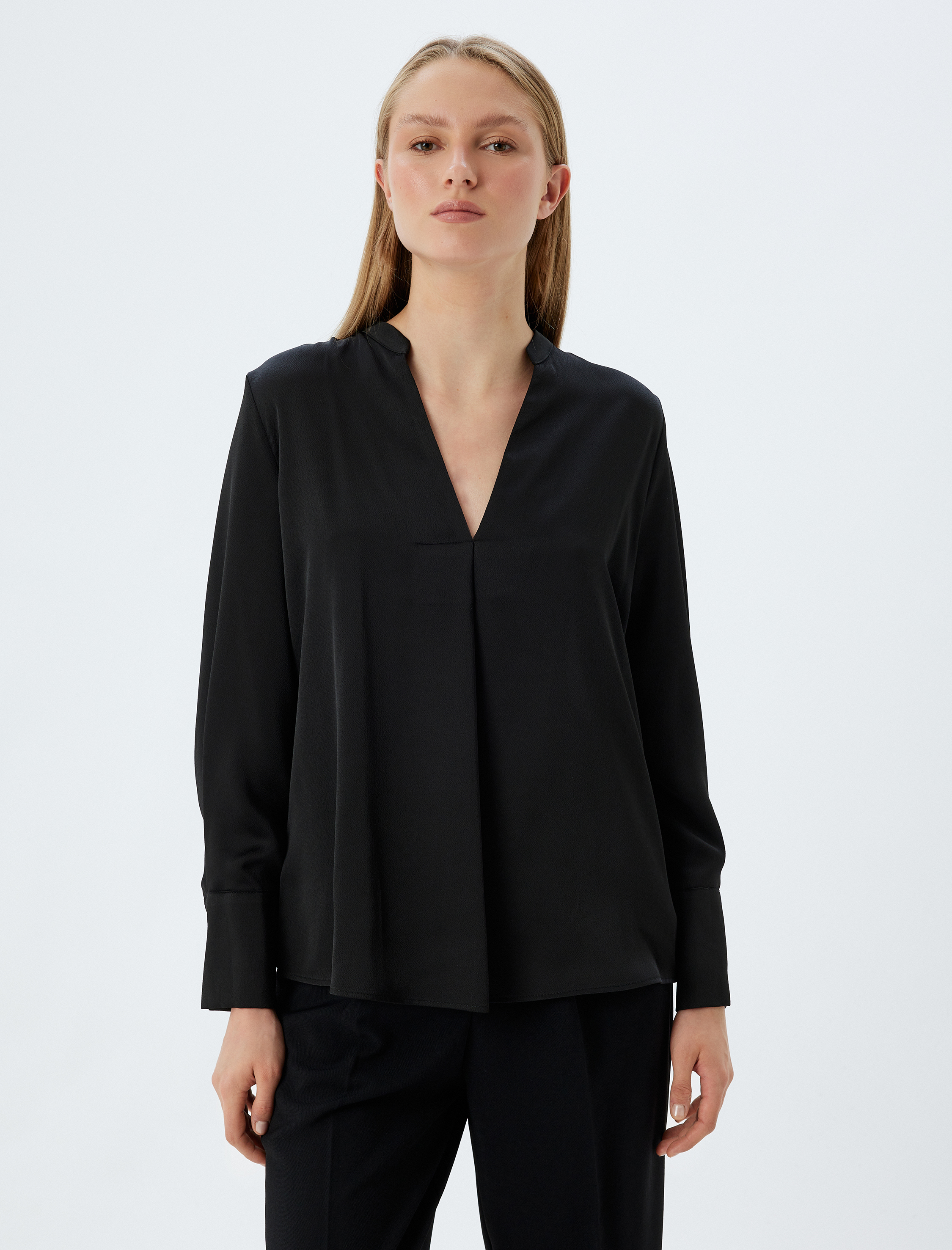 V Yaka Bluz Uzun Kollu Regular Fit