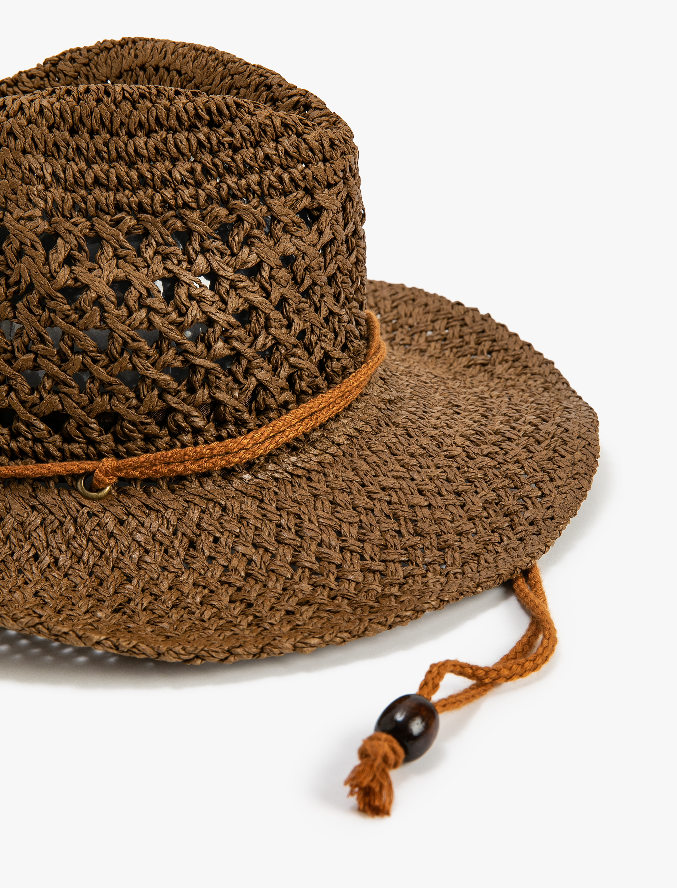  Kadın Hasır Fötr Şapka Bağlama Detaylı