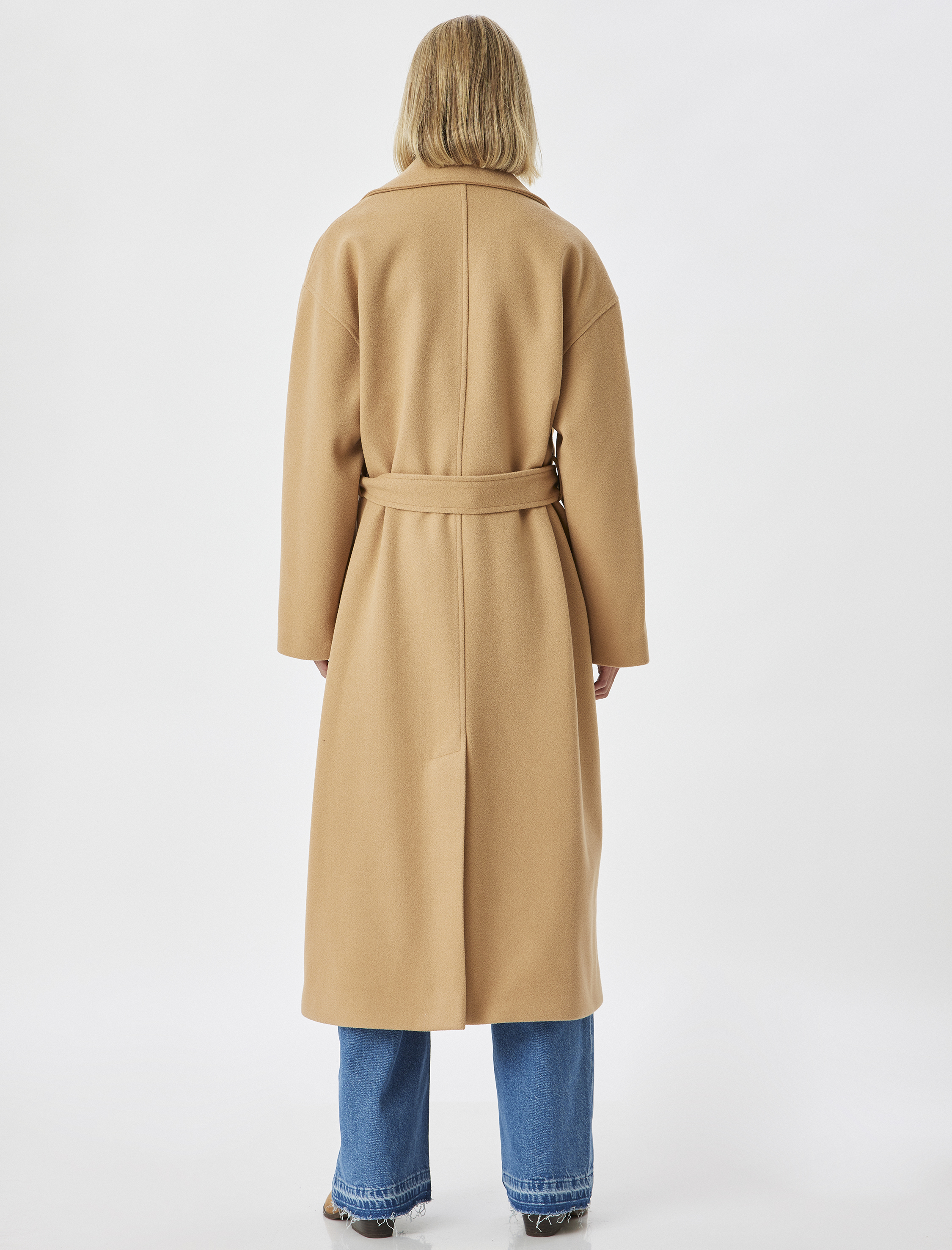   Uzun Kaşe Kaban Kalın Kruvaze Cepli Kuşak Detaylı