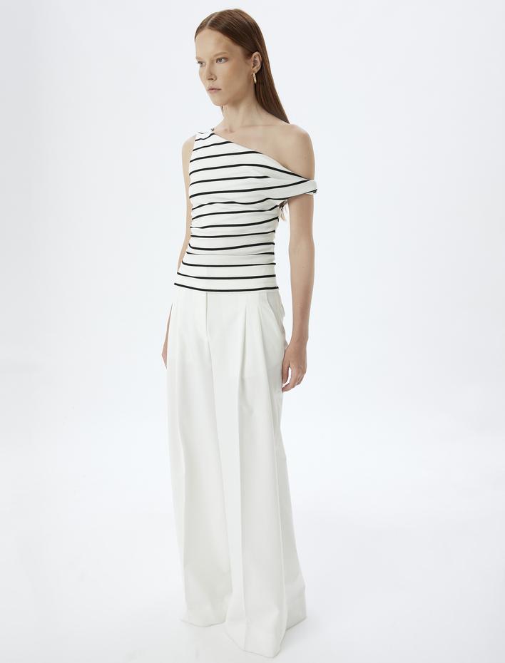  Tek Omuz Tişört Asimetrik Kesim Viskon Kumaş Karışımlı