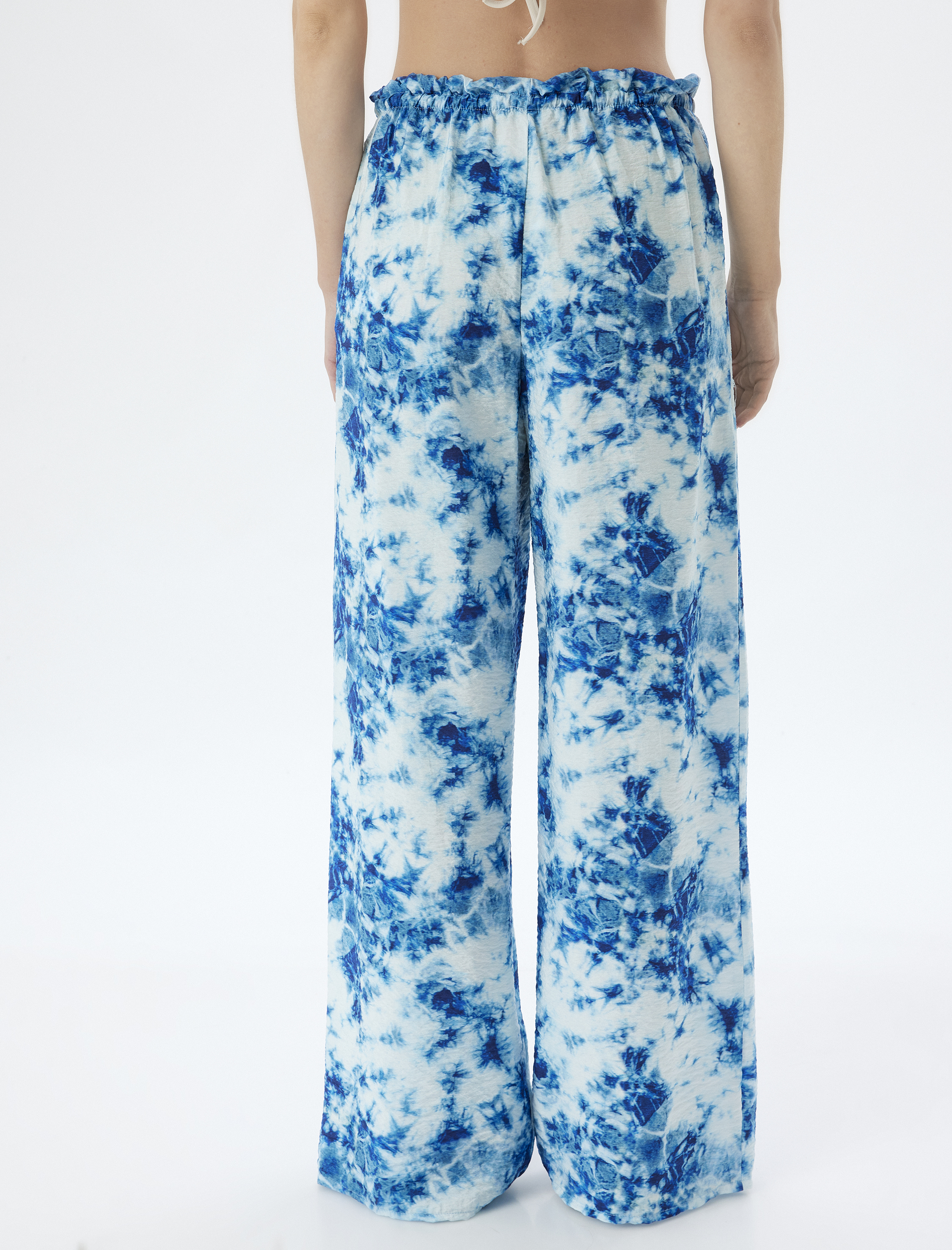   Koton X Şahika Ercümen - Viskon Pantolon Batik Desenli Bol Paça