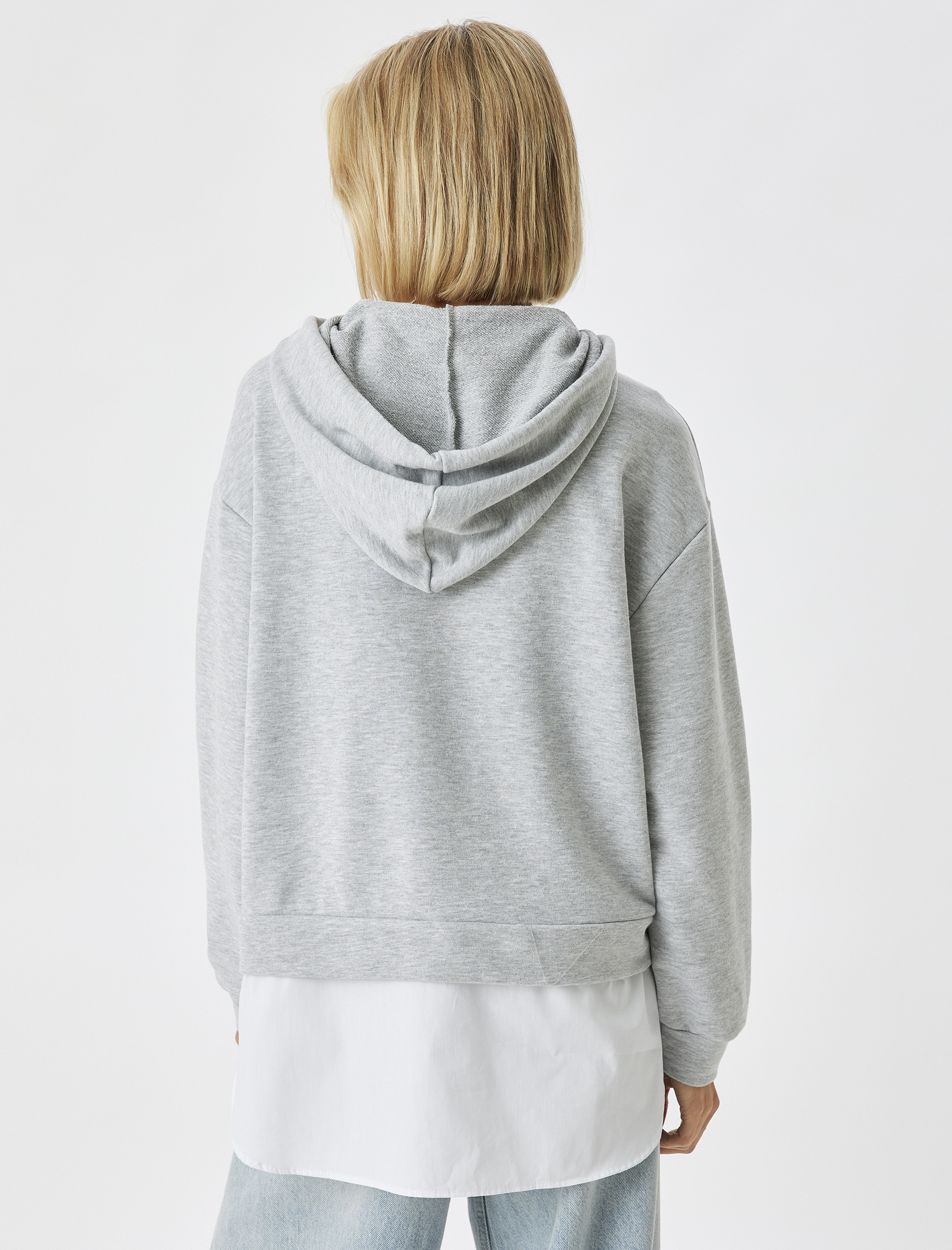 Gömlek Etek Ucu Detaylı Kapşonlu Sweatshirt