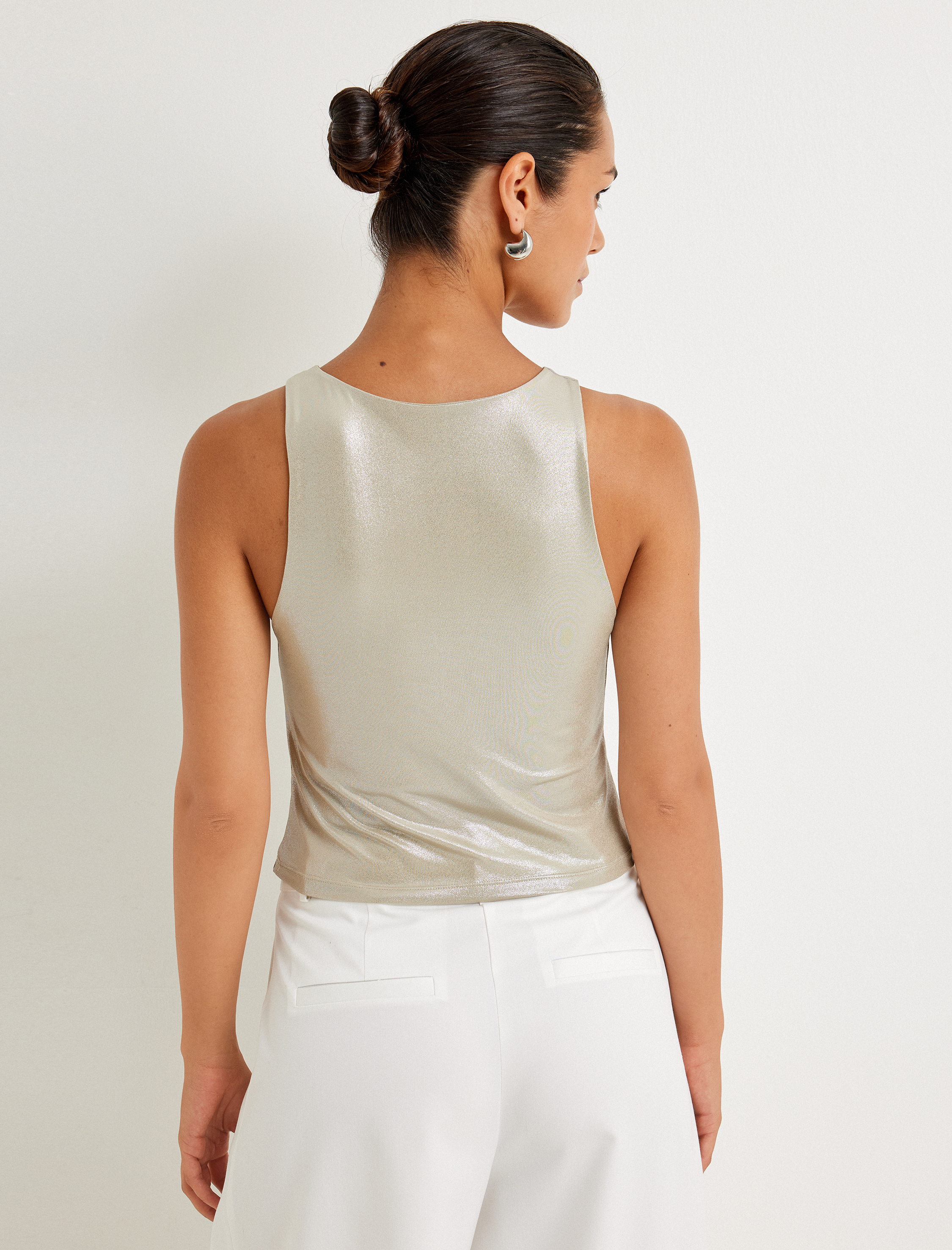   Koton X Sima Tarkan - Parlak Halter Yaka Crop Üst Kolsuz Yuvarlak Yaka Slim Fit