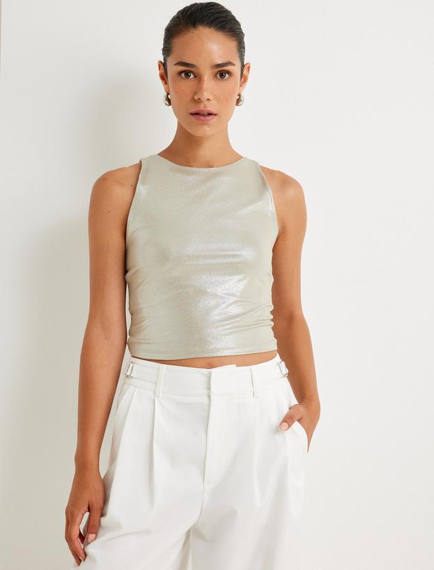 Koton X Sima Tarkan - Parlak Halter Yaka Crop Üst Kolsuz Yuvarlak Yaka Slim Fit_2