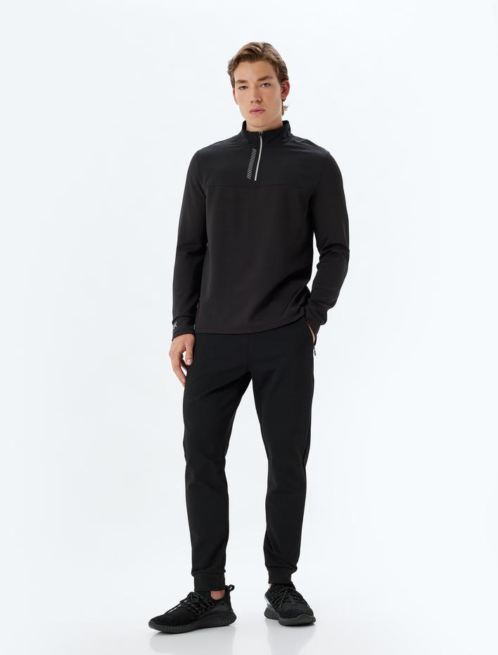  Spor Eşofman Altı Lastikli Paça Beli Bağcıklı Fermuarlı Cep Detaylı