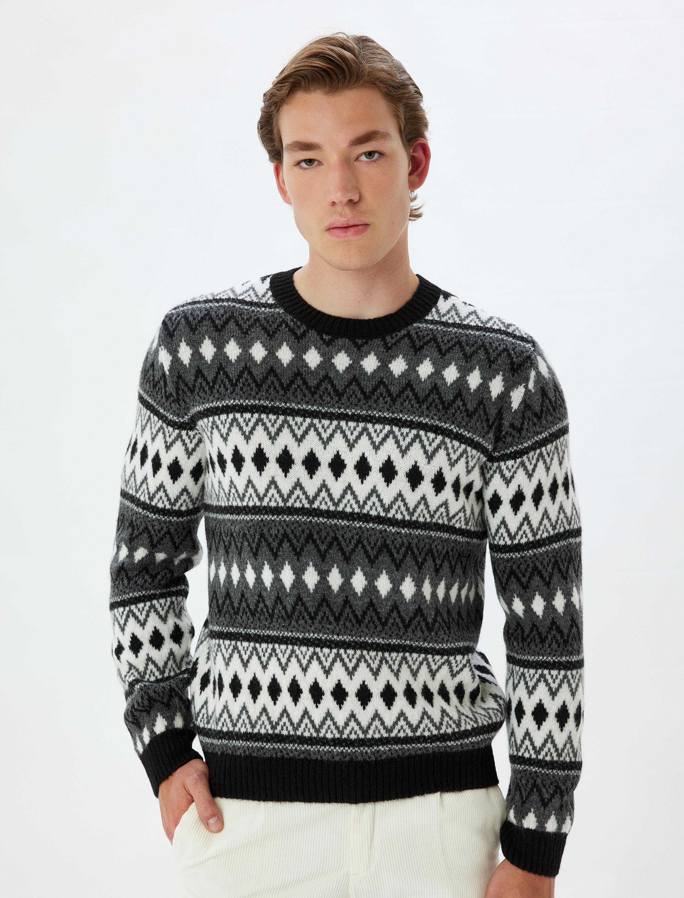   Kışlık Triko Kazak Bisiklet Yaka Desenli Uzun Kollu