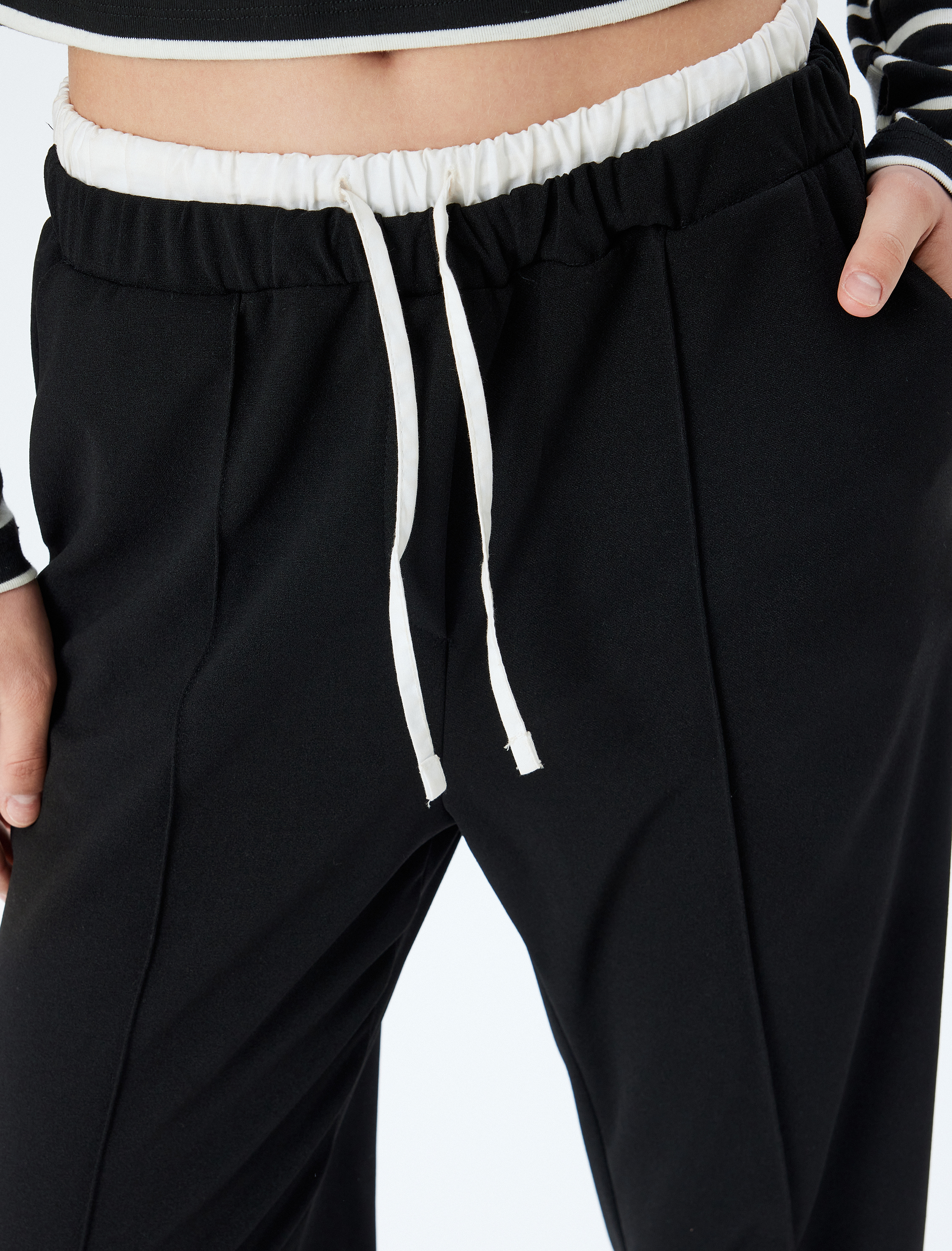 Jogger Pantolon Nervürlü Çift Bel Detaylı Bağcıklı Rahat Kalıp