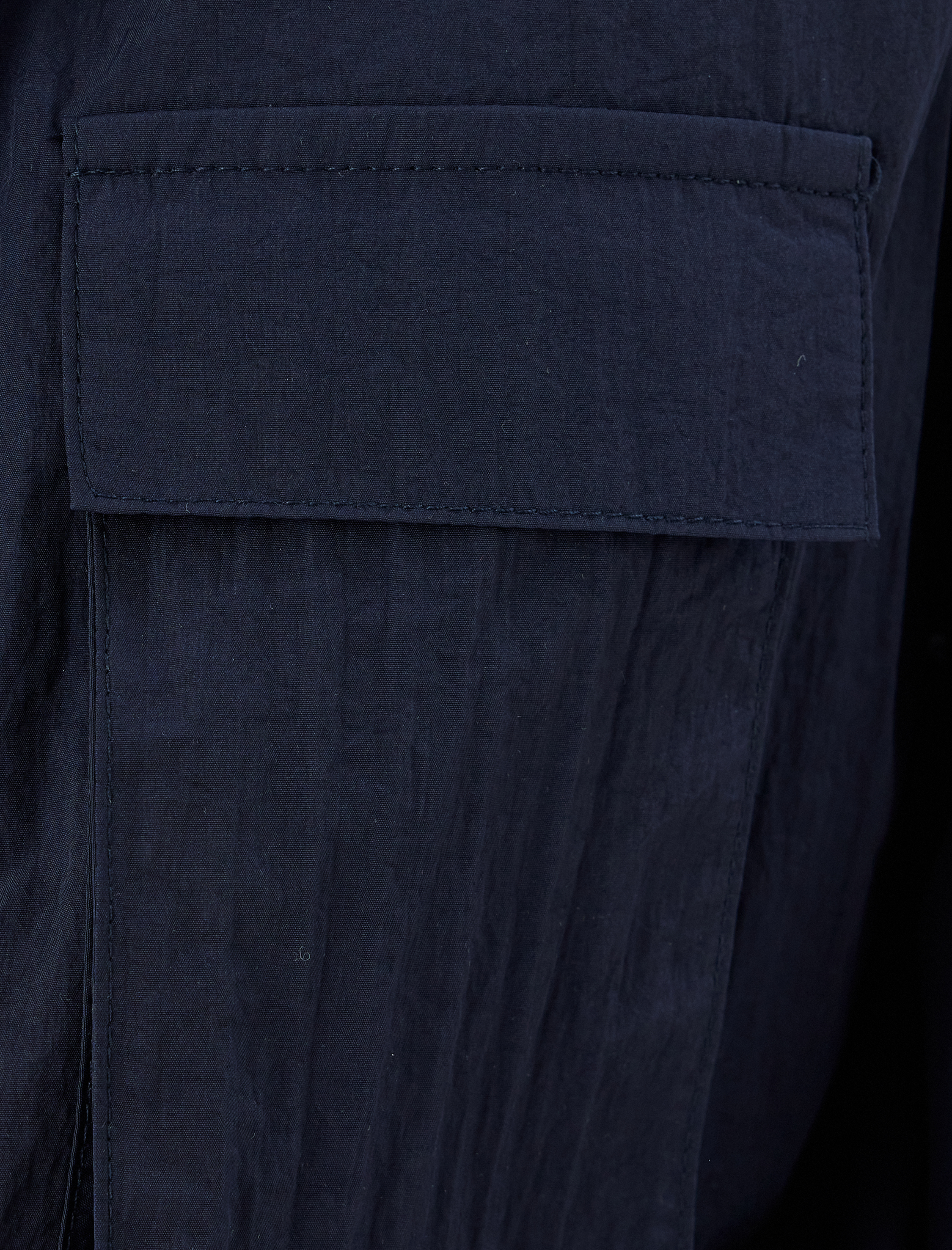 Paraşüt Ceket Crop Fermuarlı Biyeli Slim Fit Cep Detaylı Su İtici