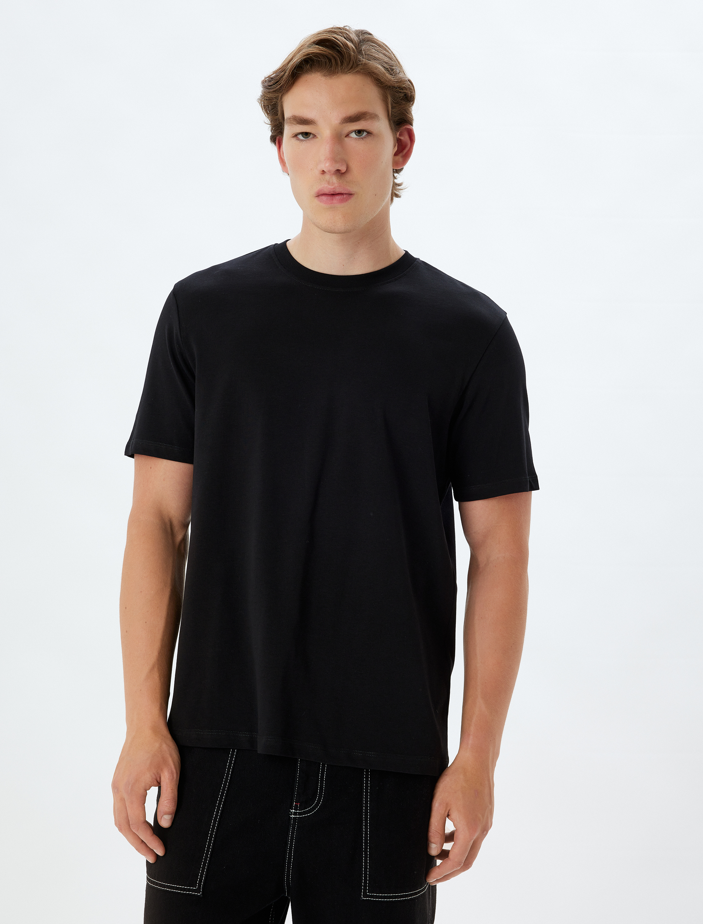   Bisiklet Yaka Kısa Kollu Pamuklu Basic Tişört