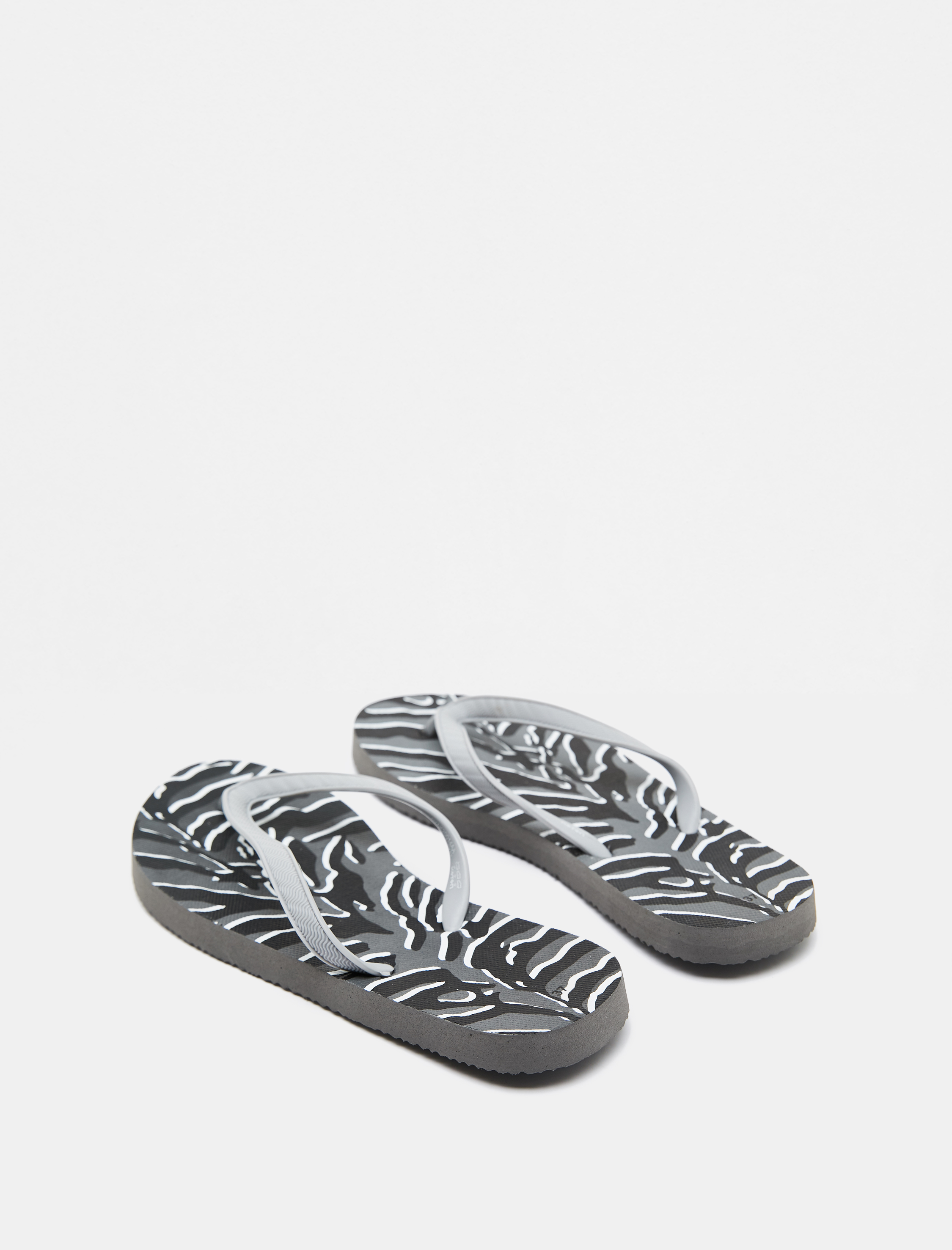 Kadın Parmak Arası Terlik