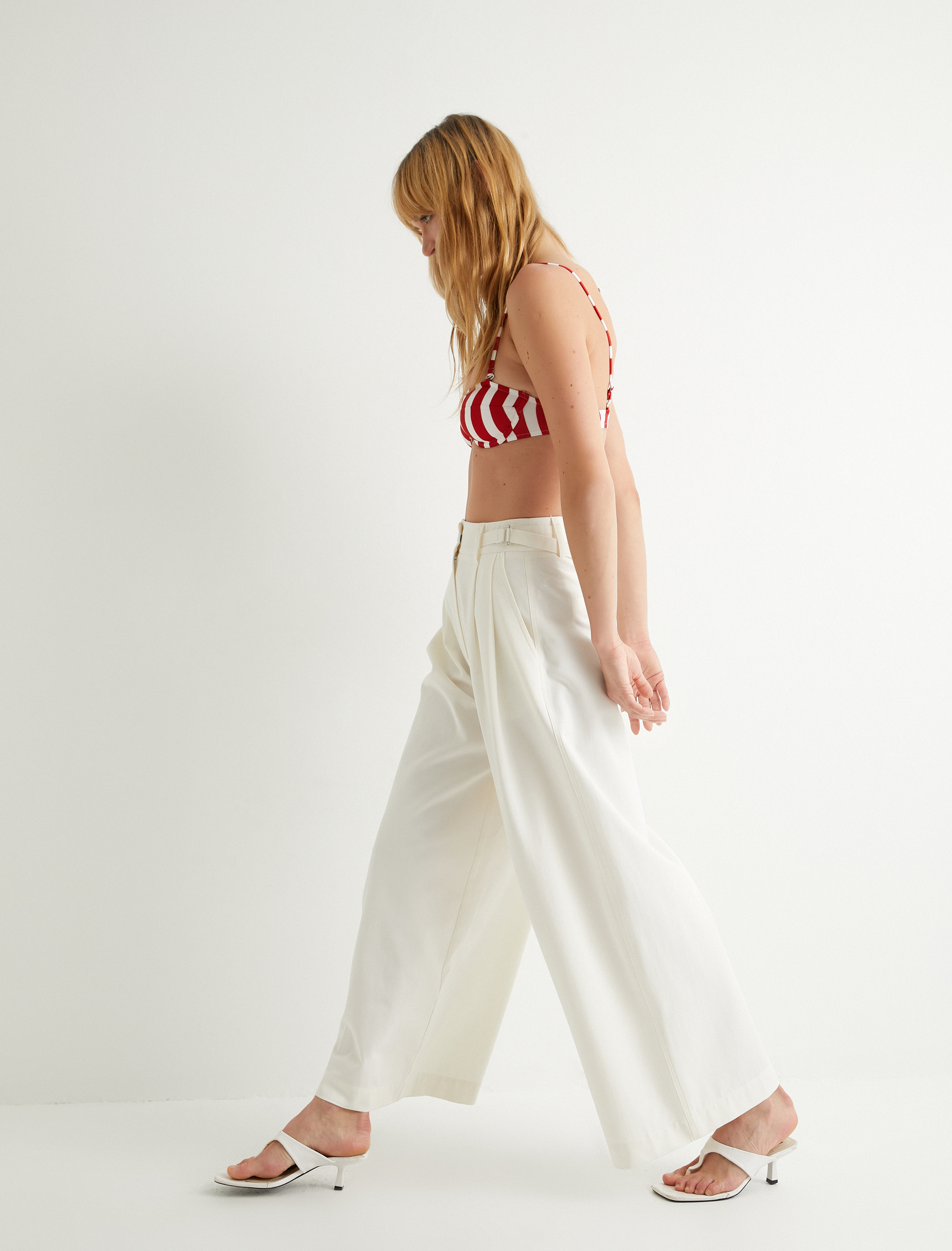   Koton X Sima Tarkan - Geniş Paça Pantolon Cepli Pile Detaylı