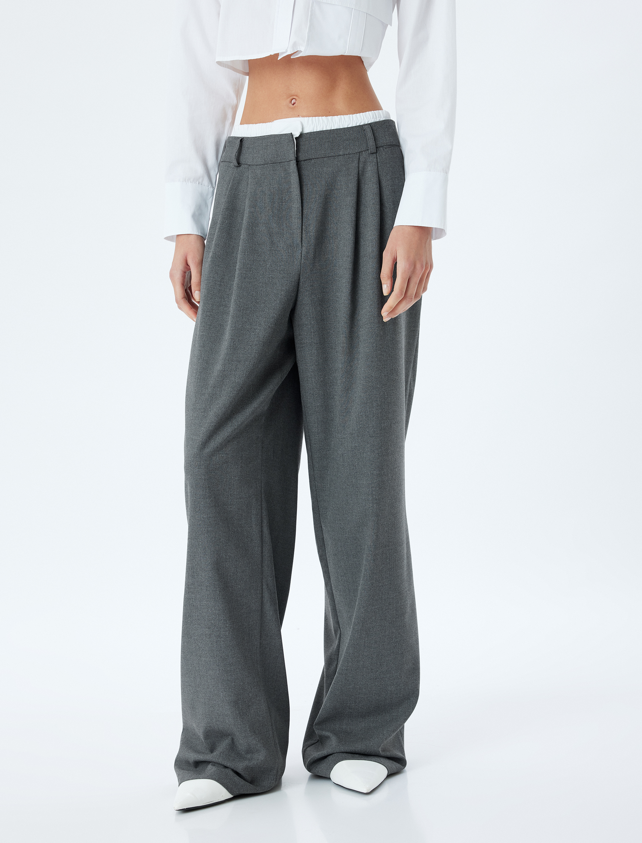   Çift Bel Detaylı Geniş Paça Baggy Kumaş Pantolon