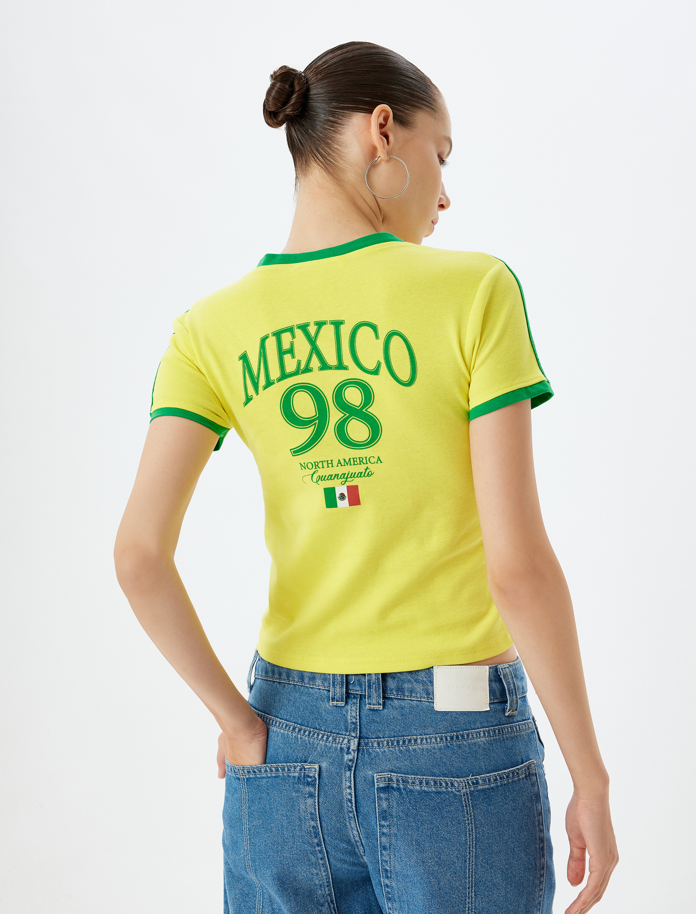   Crop Tişört Bisiklet Yaka Slogan Baskılı Biyeli Kısa Kollu