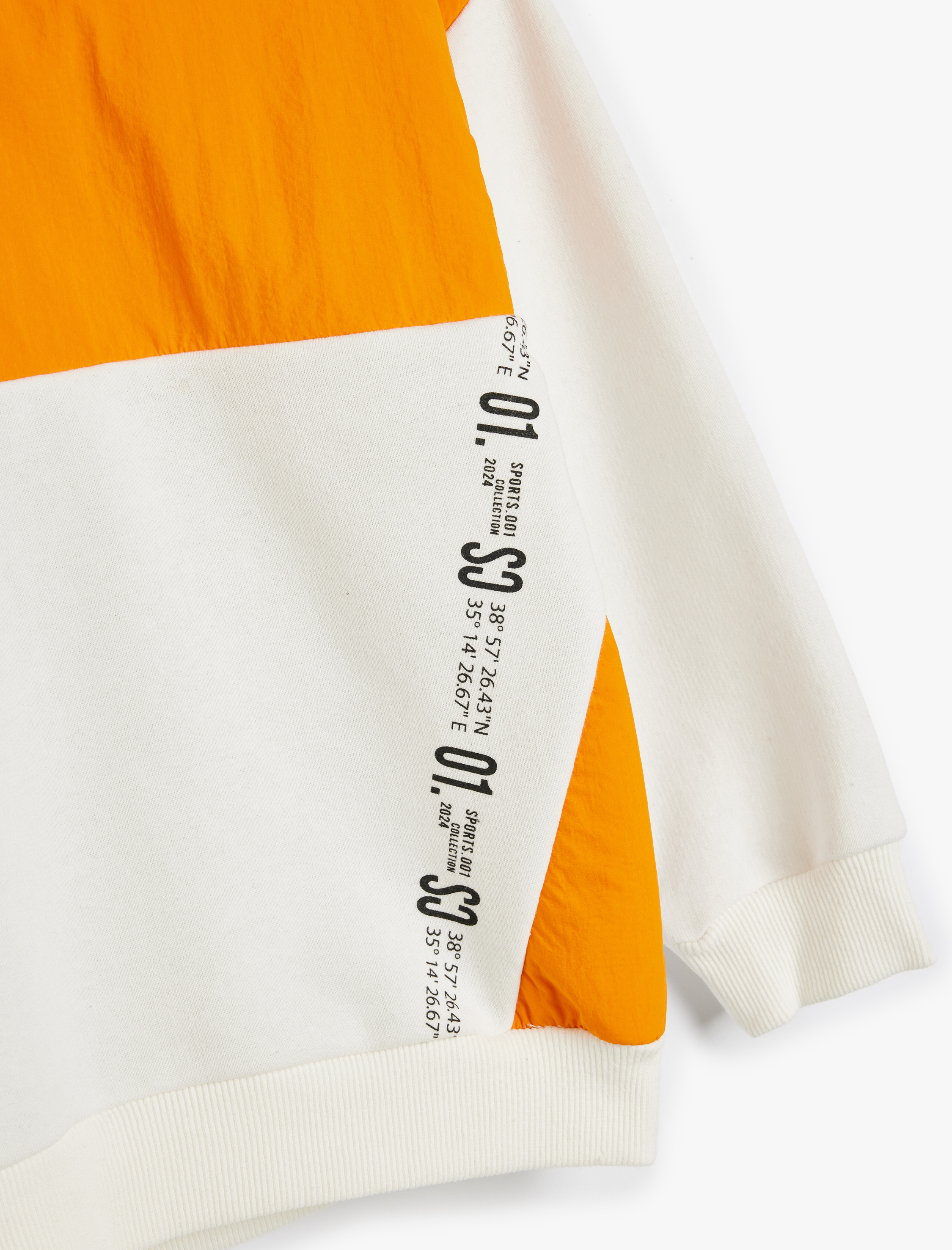 Erkek Çocuk Kapşonlu Sweatshirt Slogan Baskılı Renk Bloklu