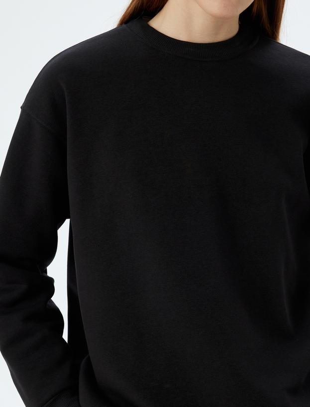 Basic Sweatshirt Üç İplik Şardonlu Bisiklet Yaka Uzun Kollu_4