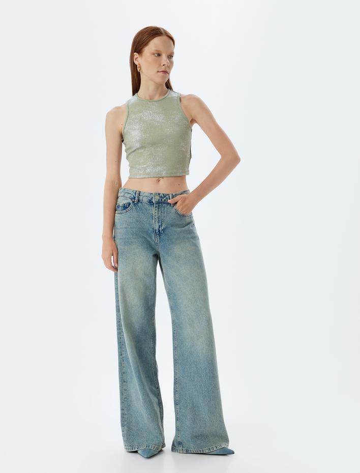  Halter Yaka Fitilli Metalik Baskı Detaylı Crop Atlet