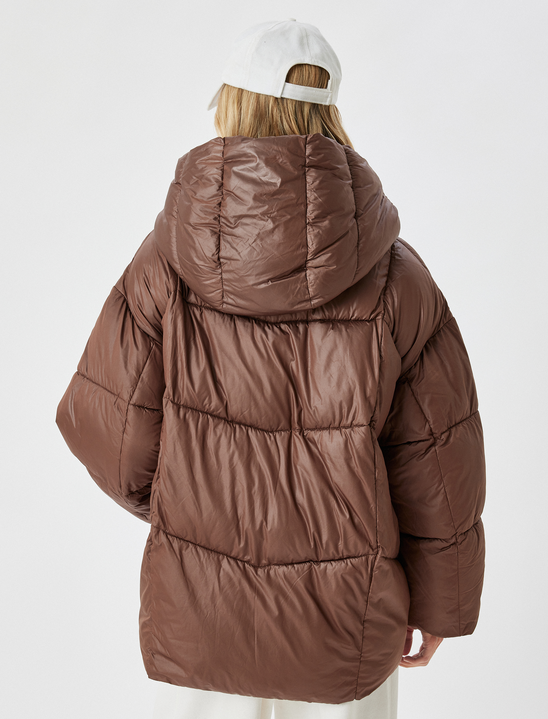 Oversize Şişme Mont Su İtici Kapüşonlu Cepli Fermuarlı