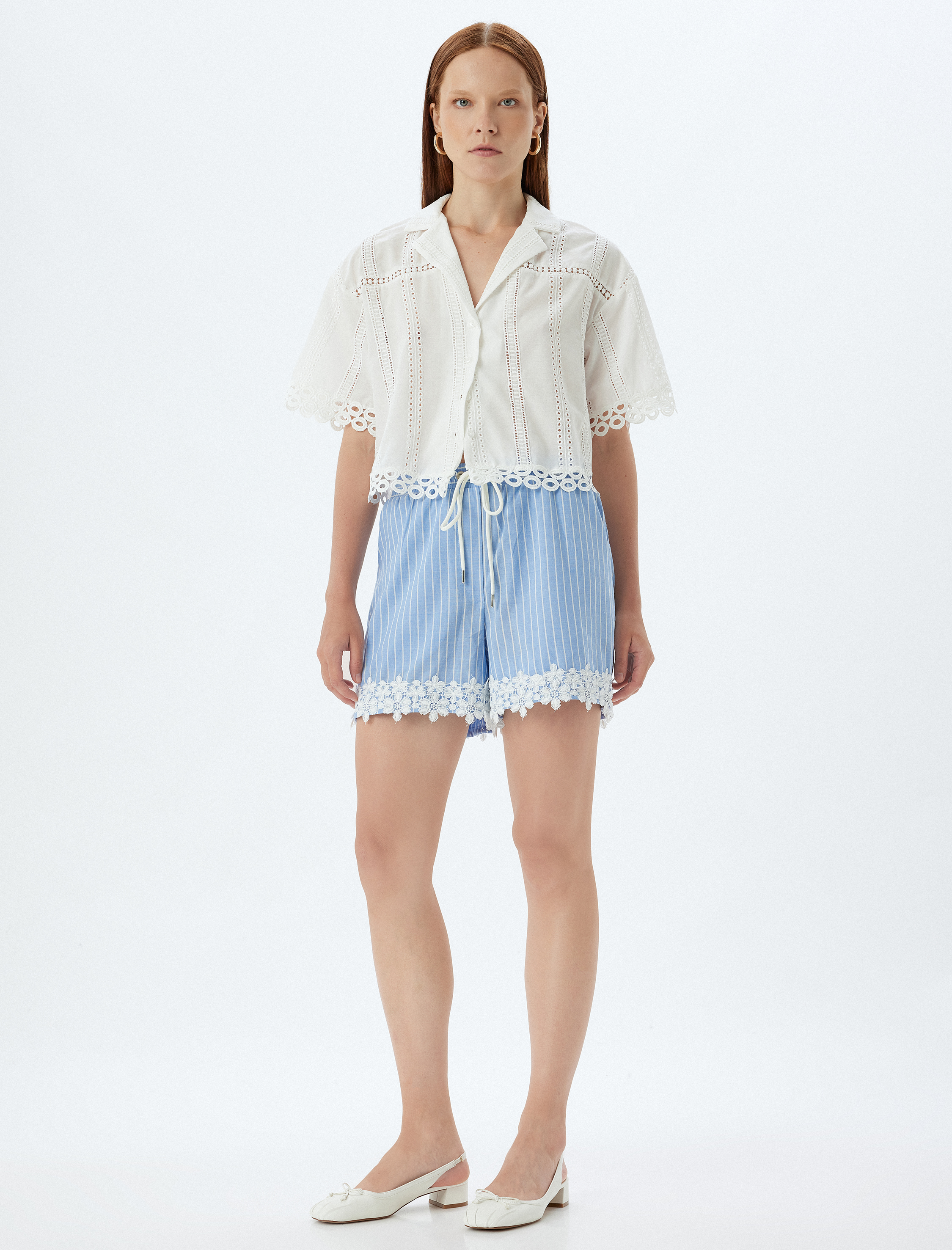   Koton X Melis Ağazat - Boxer Şort Çiçekli Güpür Detaylı Cepli Pamuklu