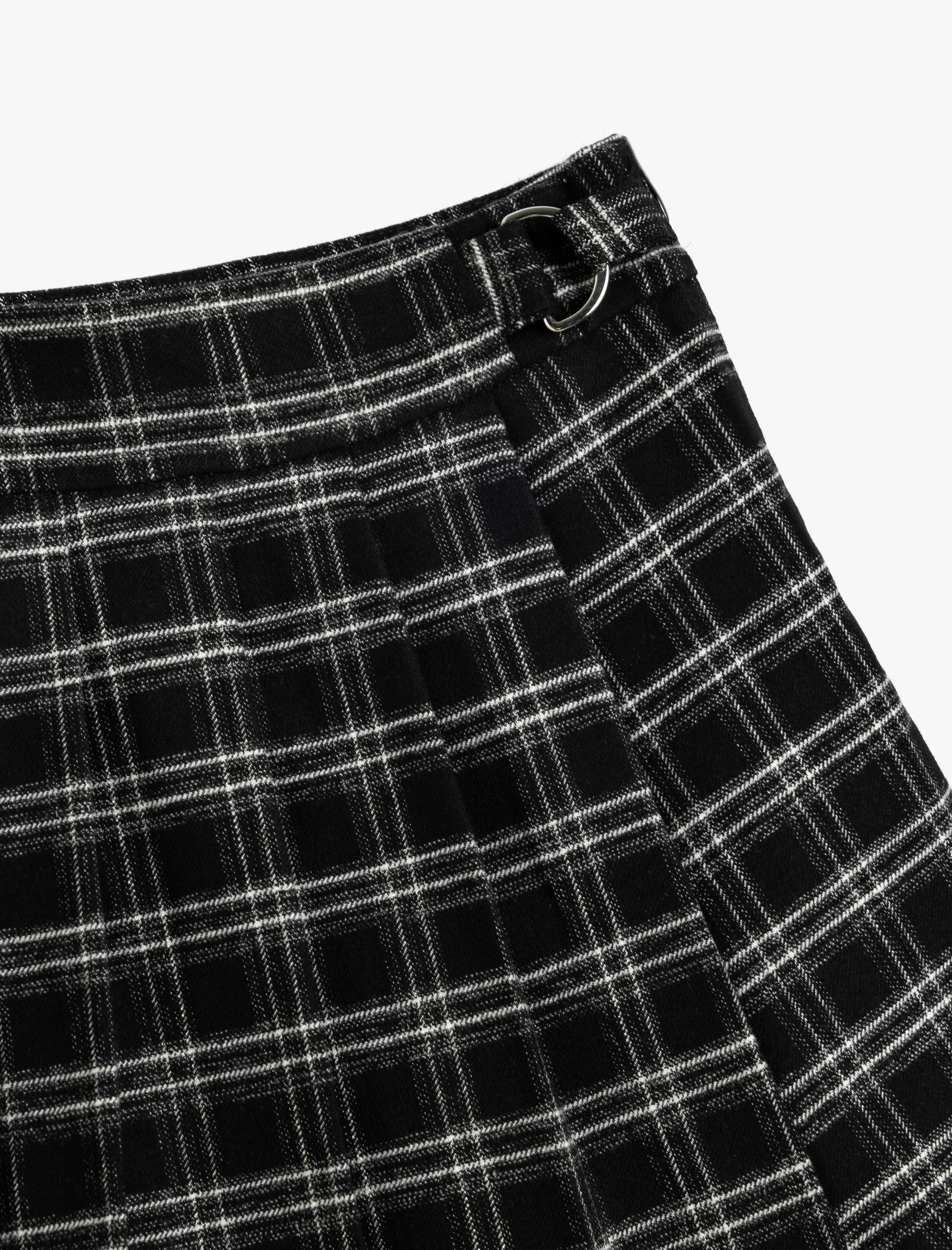  Kız Çocuk Pileli Etek Toka Detaylı