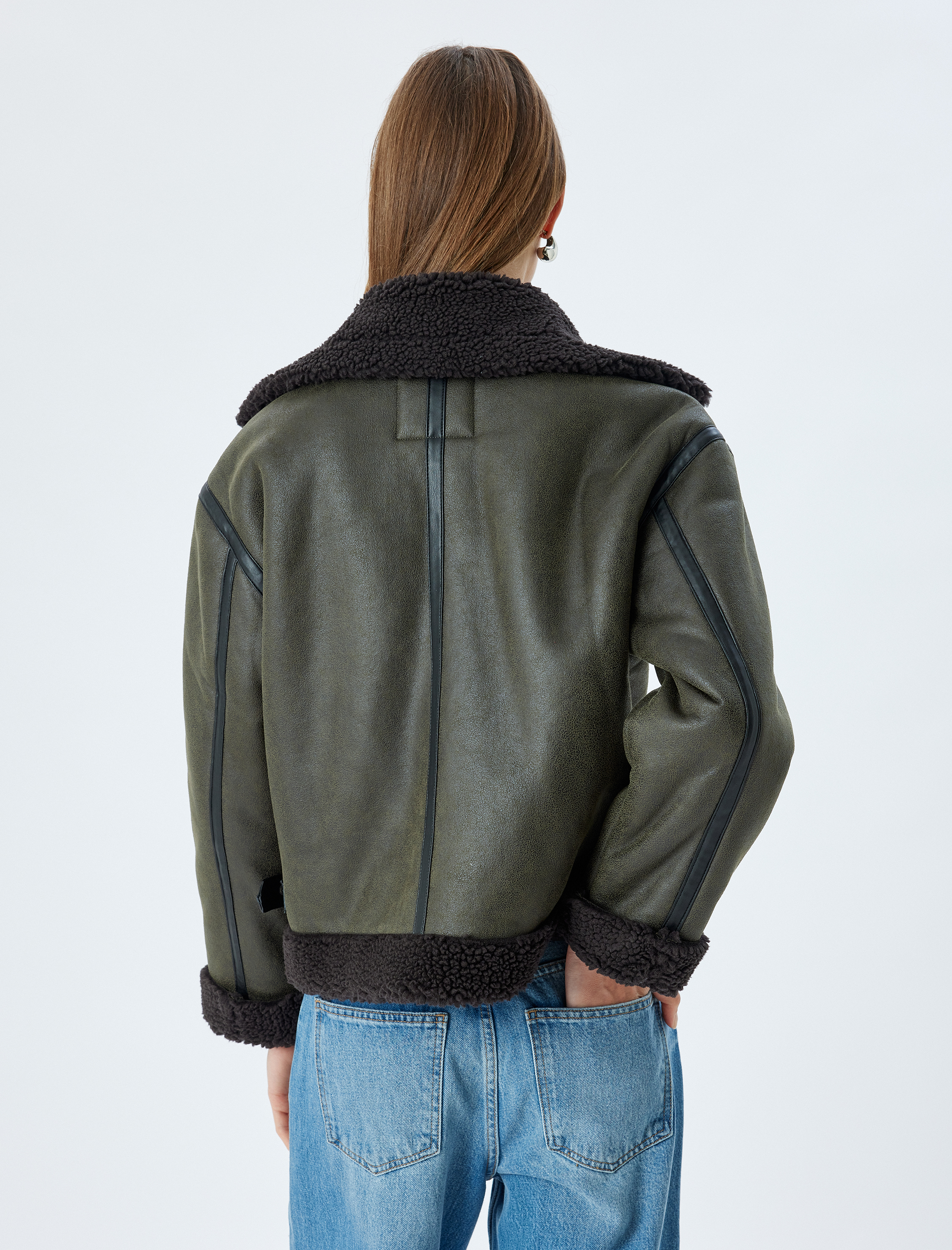   Suni Deri Kısa Oversize Biker Ceket Suni Kürklü Peluş Astarlı Cepli