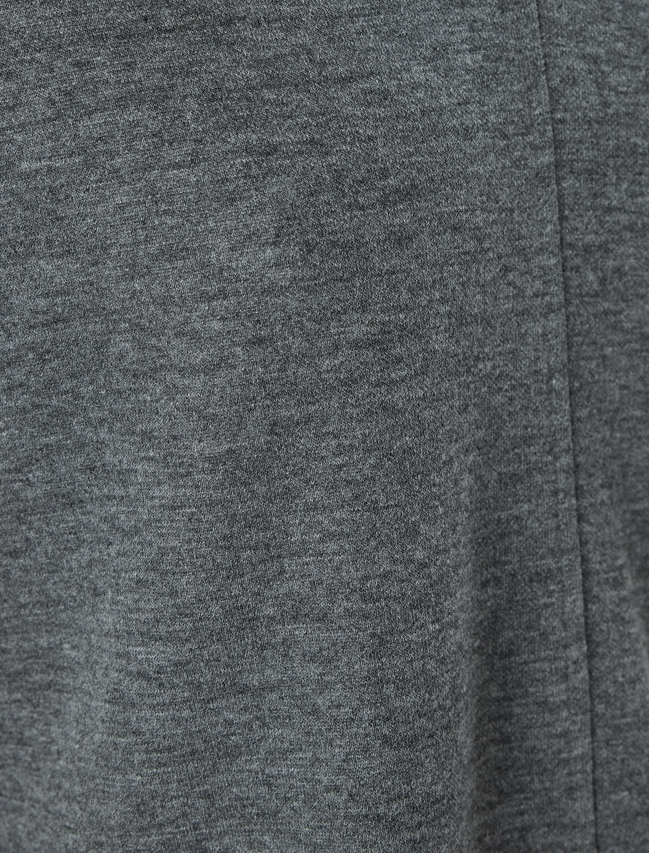   V Yaka Uzun Kollu Sweatshirt