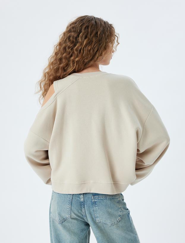 Oversize Sweatshirt Pencere Detaylı Baskılı Bisiklet Yaka Şardonlu_3