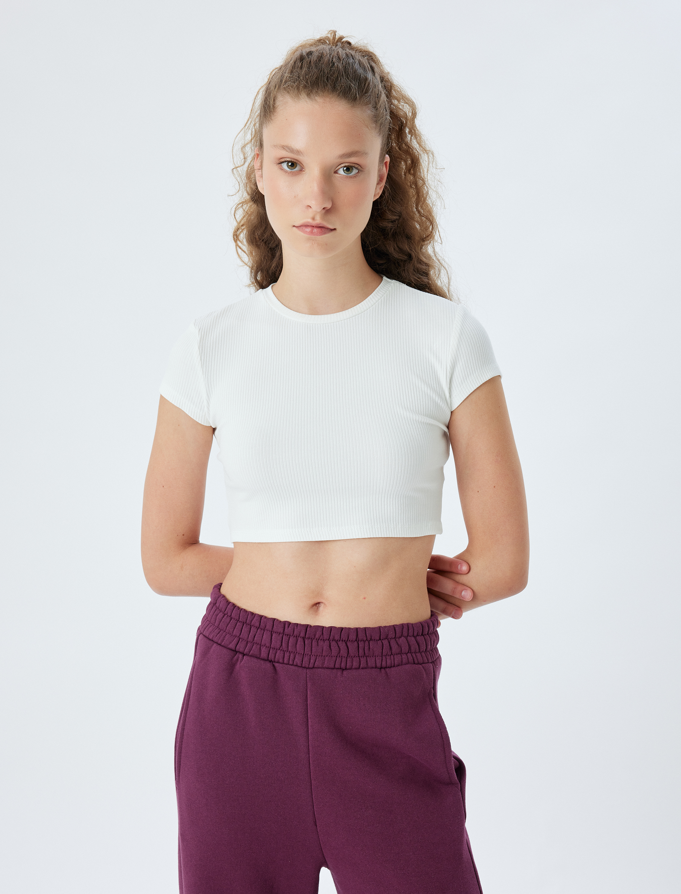   Bisiklet Yaka Kısa Kollu Slim Fit Crop Spor Tişört