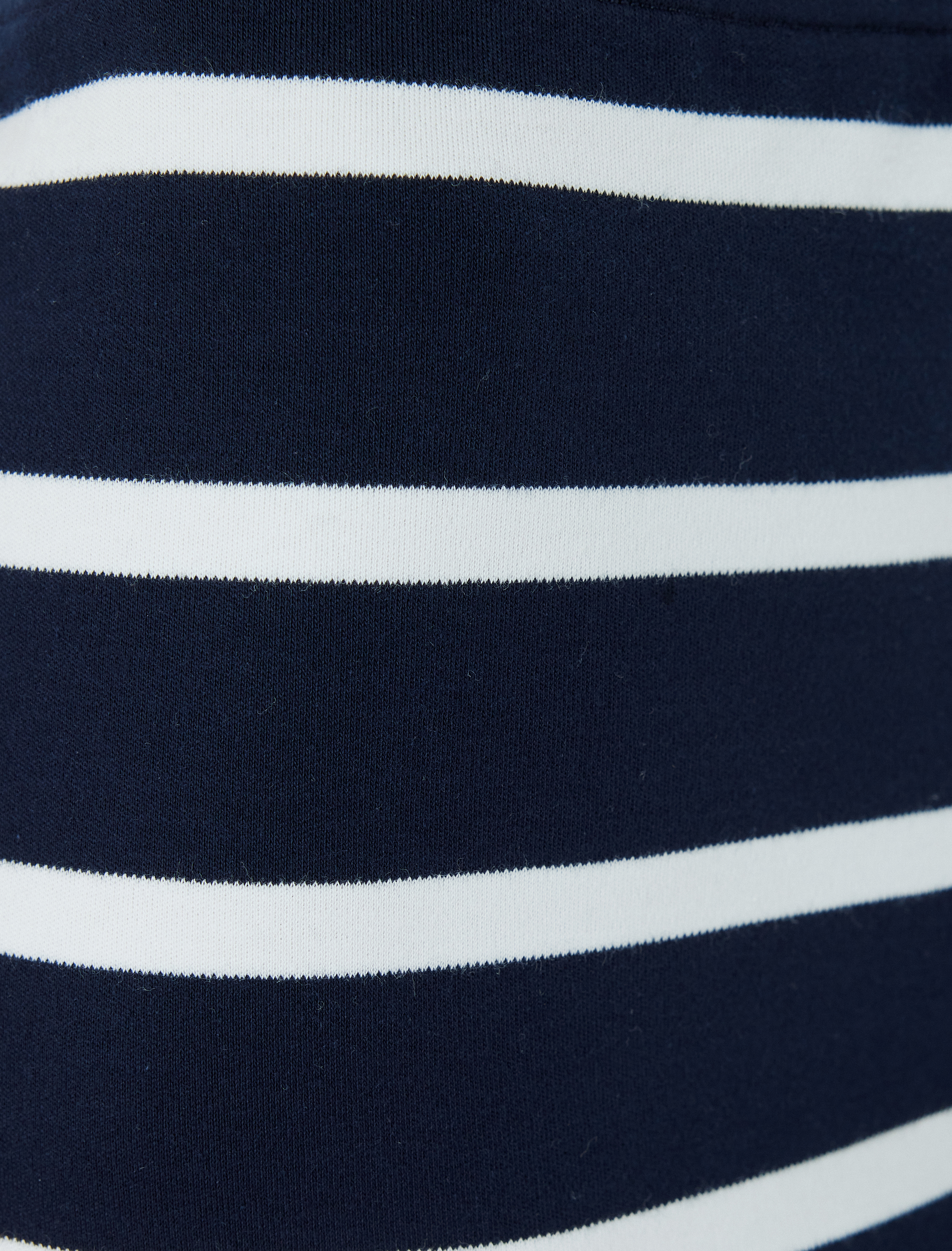   Yandan Yırtmaç Detaylı Standart Bel Uzun Kalem Etek