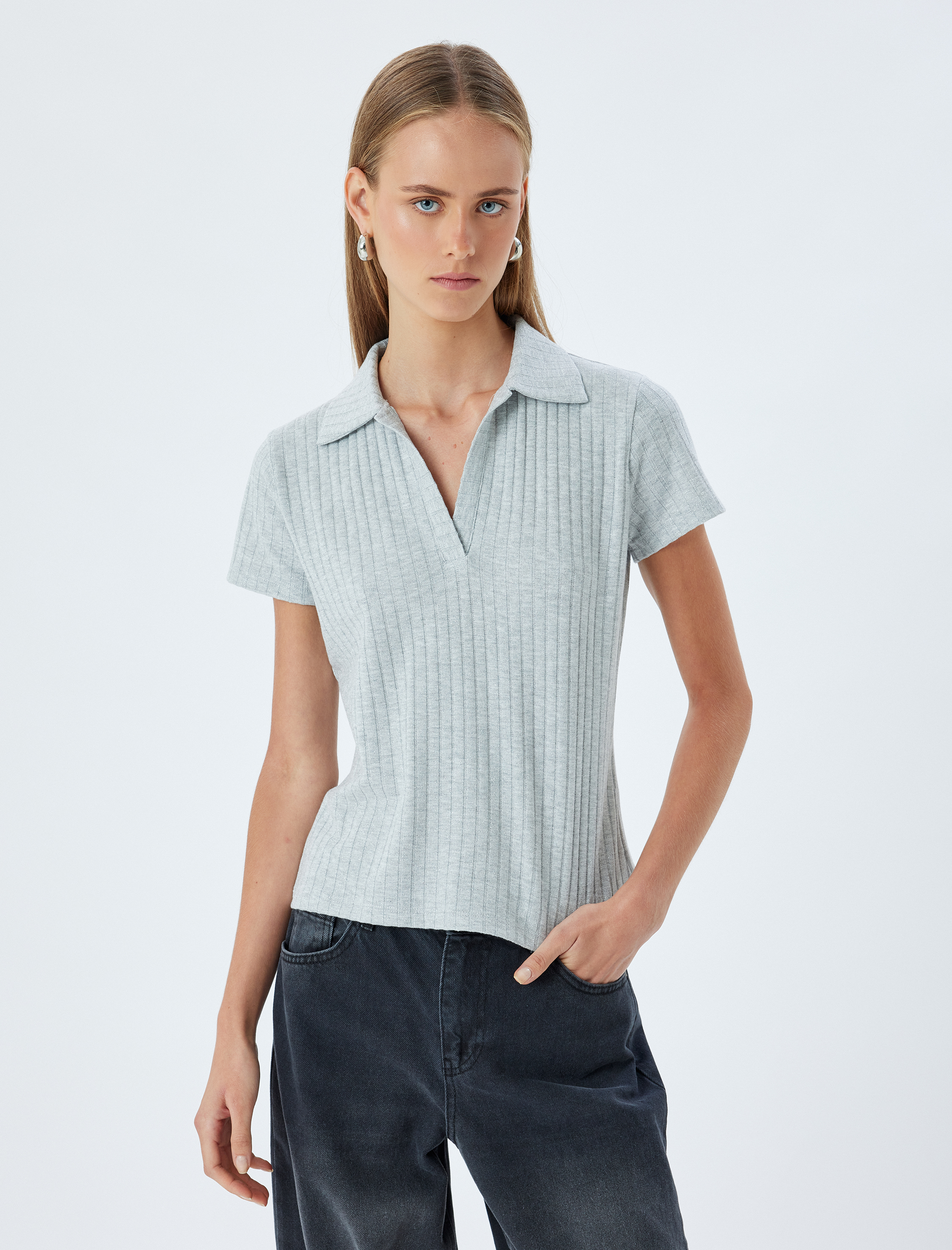 Polo Yaka Tişört Kısa Kollu Metalik İplik Detaylı Kaşkorse