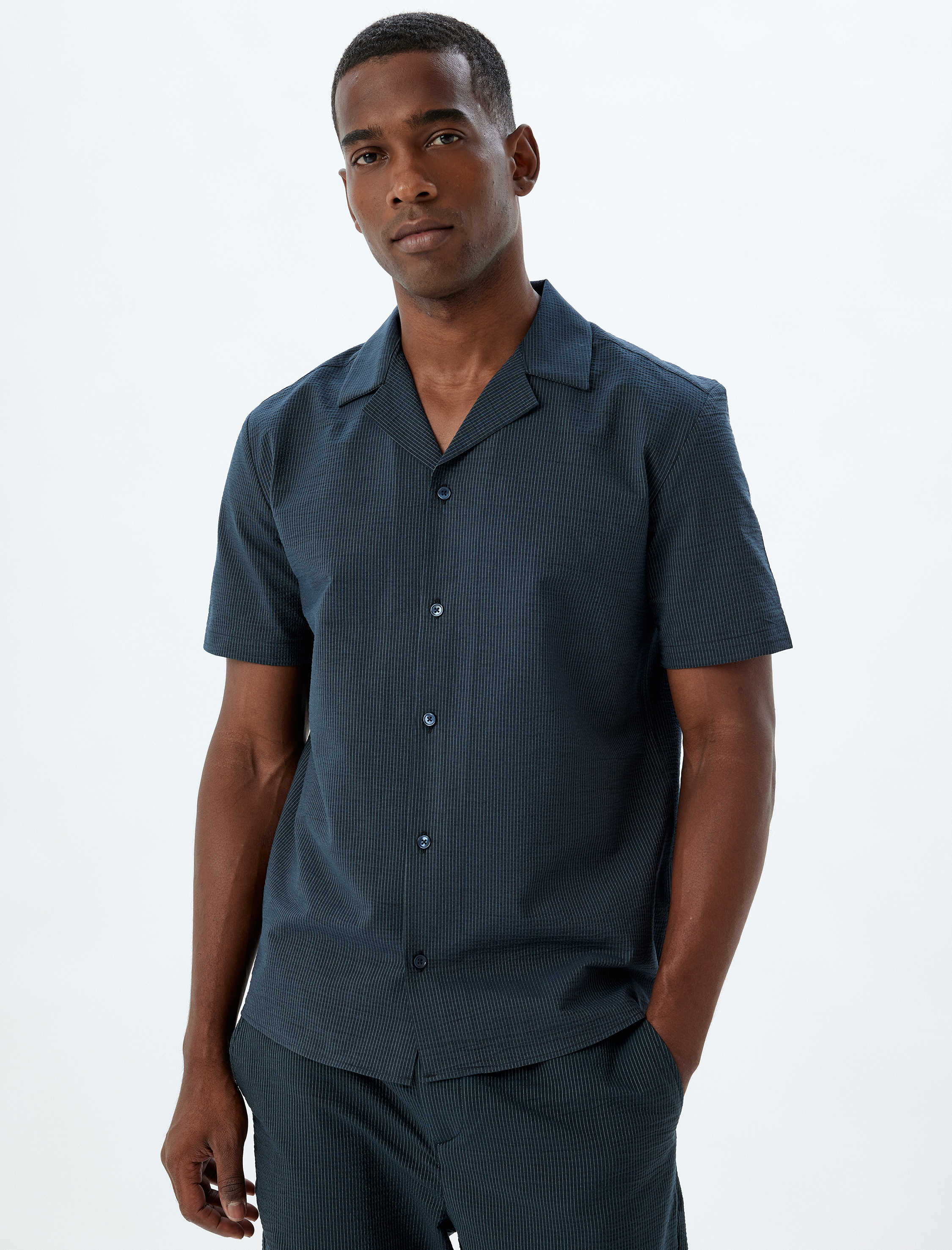   Kısa Kollu Gömlek Basic Dokulu Pamuklu Regular Fit