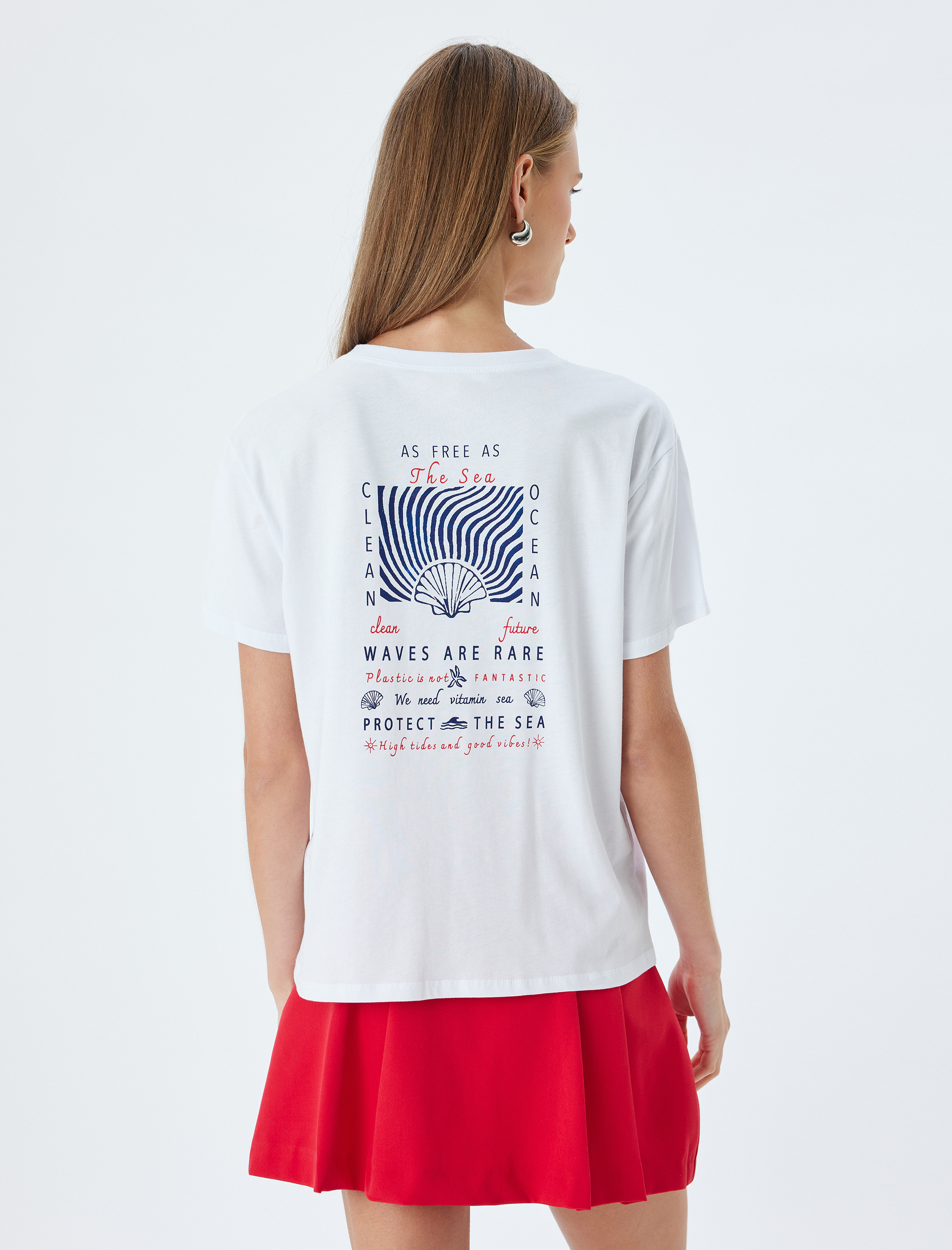   Arkası Baskılı Tişört Kısa Kollu Bisiklet Yaka Pamuklu