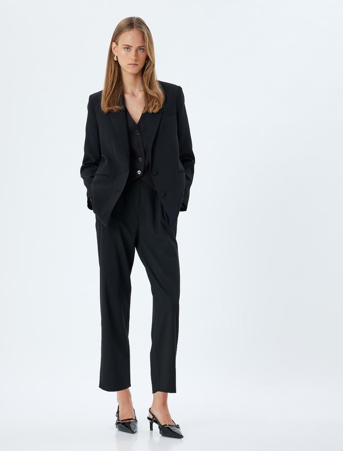  Pile Detaylı Crop Paça Cepli Kumaş Pantolon