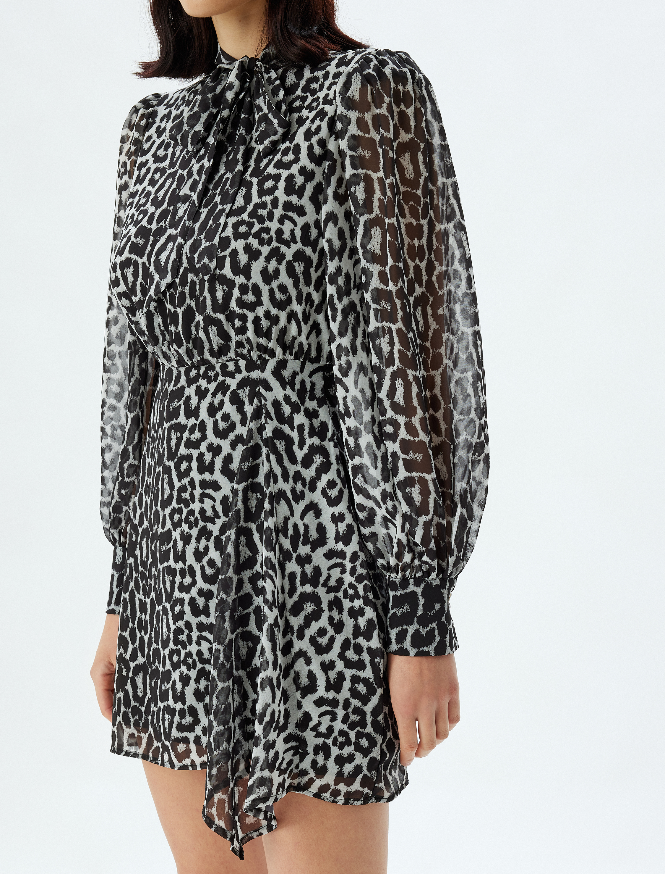 Leopar Desenli Elbise Şifon Mini Boy Uzun Kollu Fular Yaka