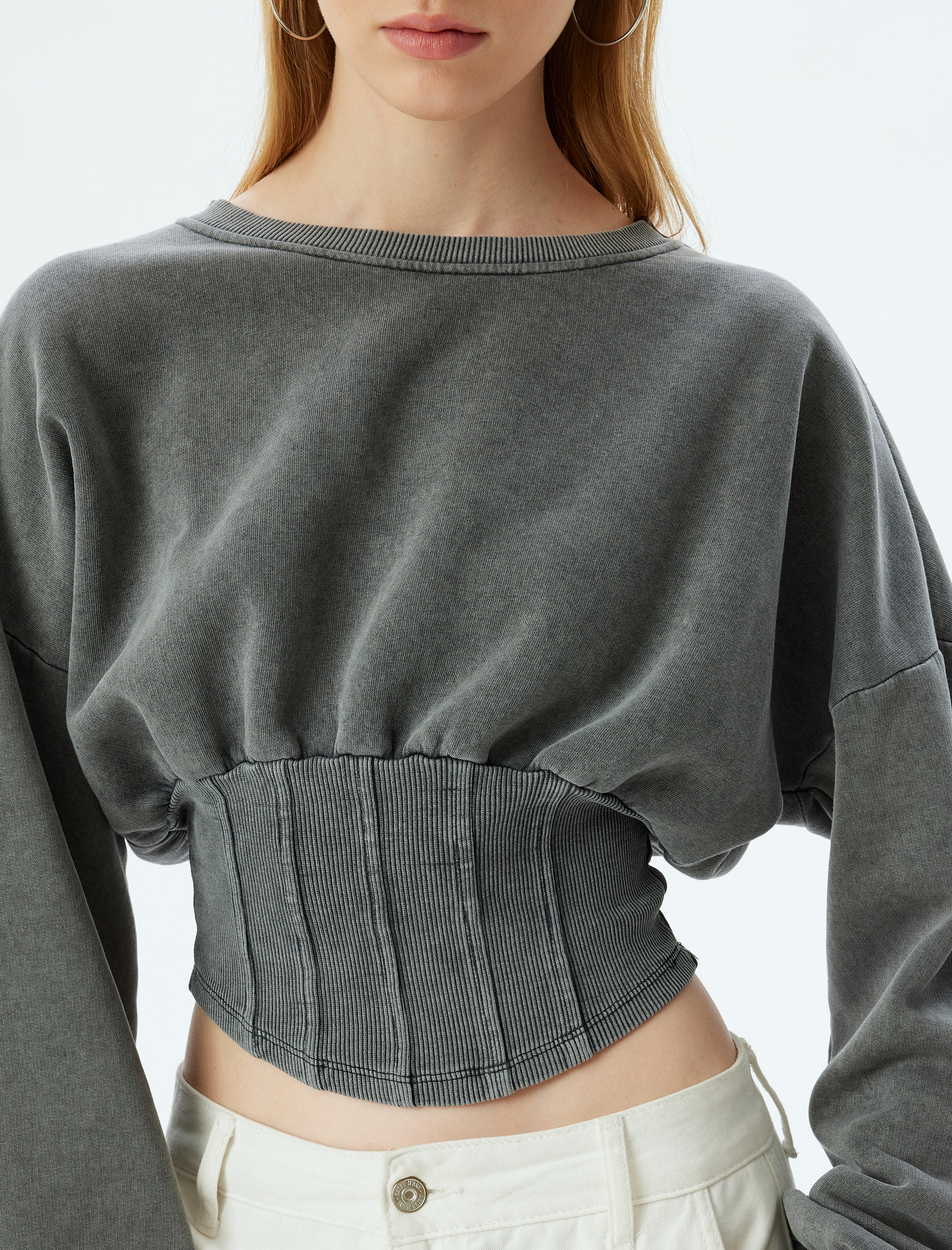   Şardonlu Crop Sweatshirt Korse Görünümlü Yıkamalı Bisiklet Yaka Slim Fit