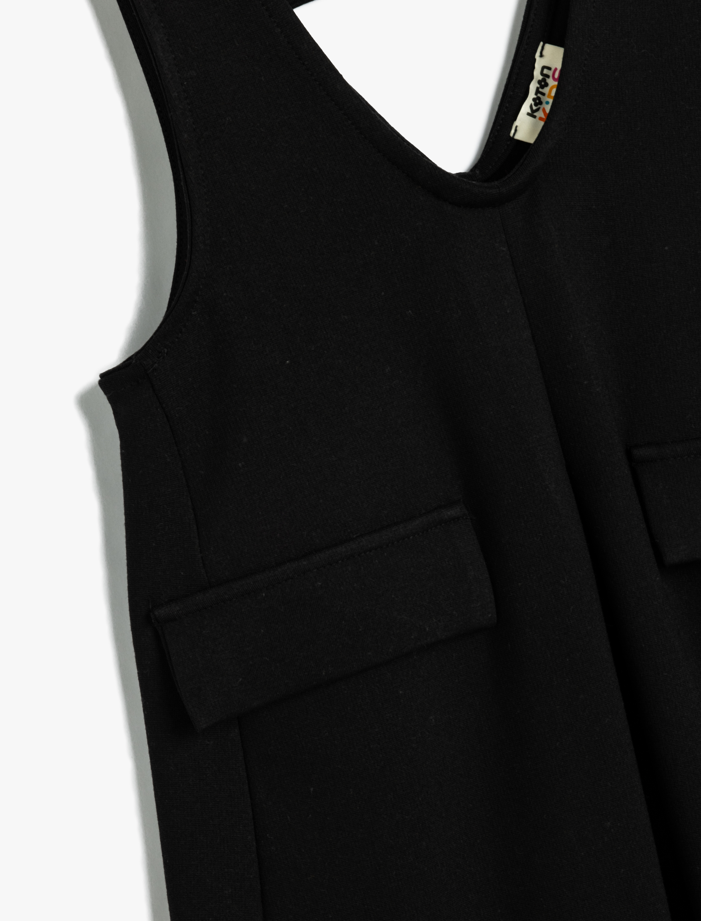  Kız Çocuk V Yaka Cep Detaylı Viskon Karışımlı Askılı Elbise